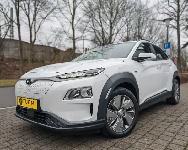 Hyundai Kona Elektro 64kWh|SOH96,8%|CCS|ACC|Kamera|SHZ