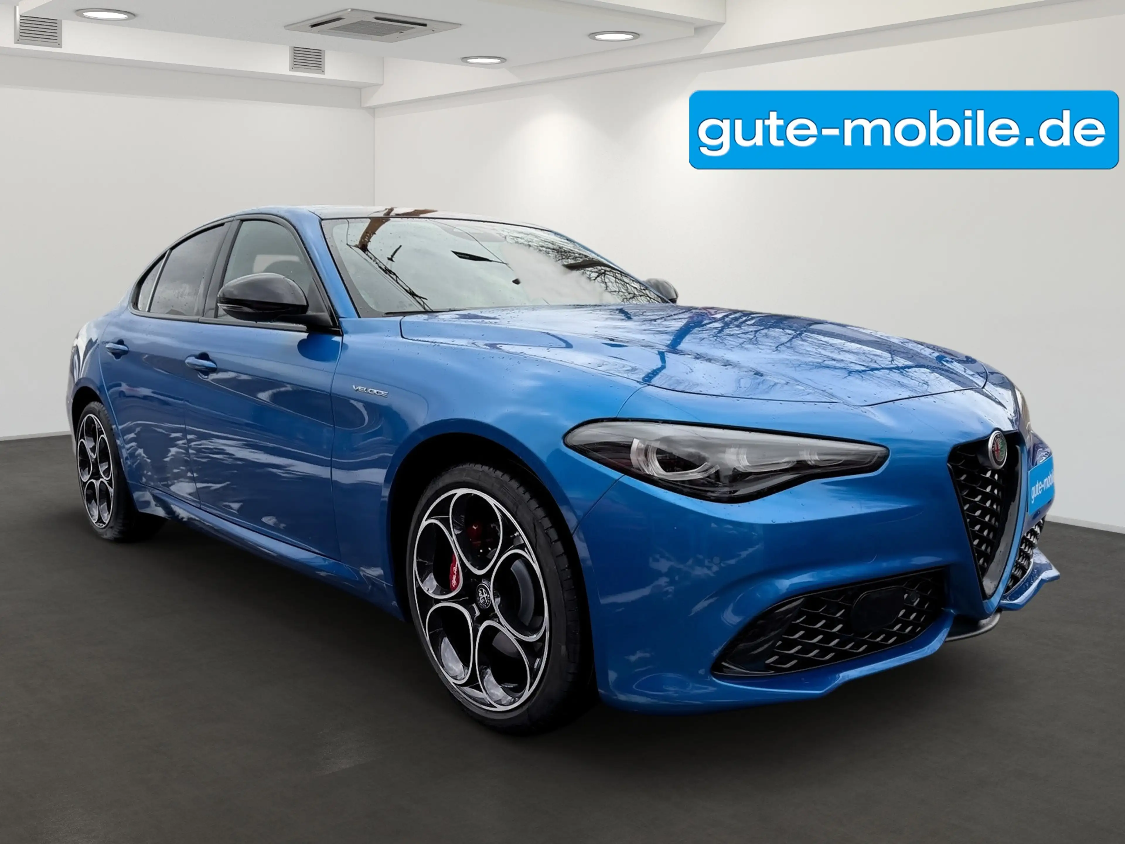 Alfa Romeo Giulia Veloce Q4| Pano | Technologie-Paket — photo 6