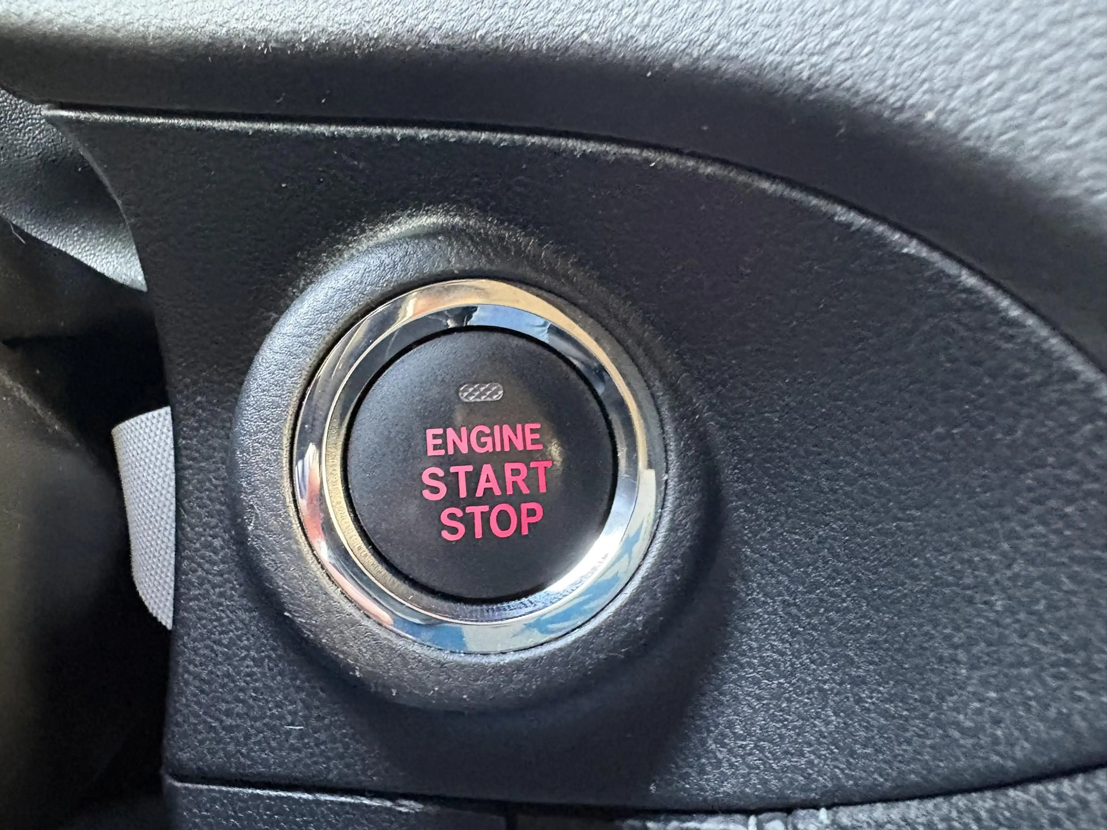 Subaru Forester 2.0i e-BOXER Luxury — photo 29