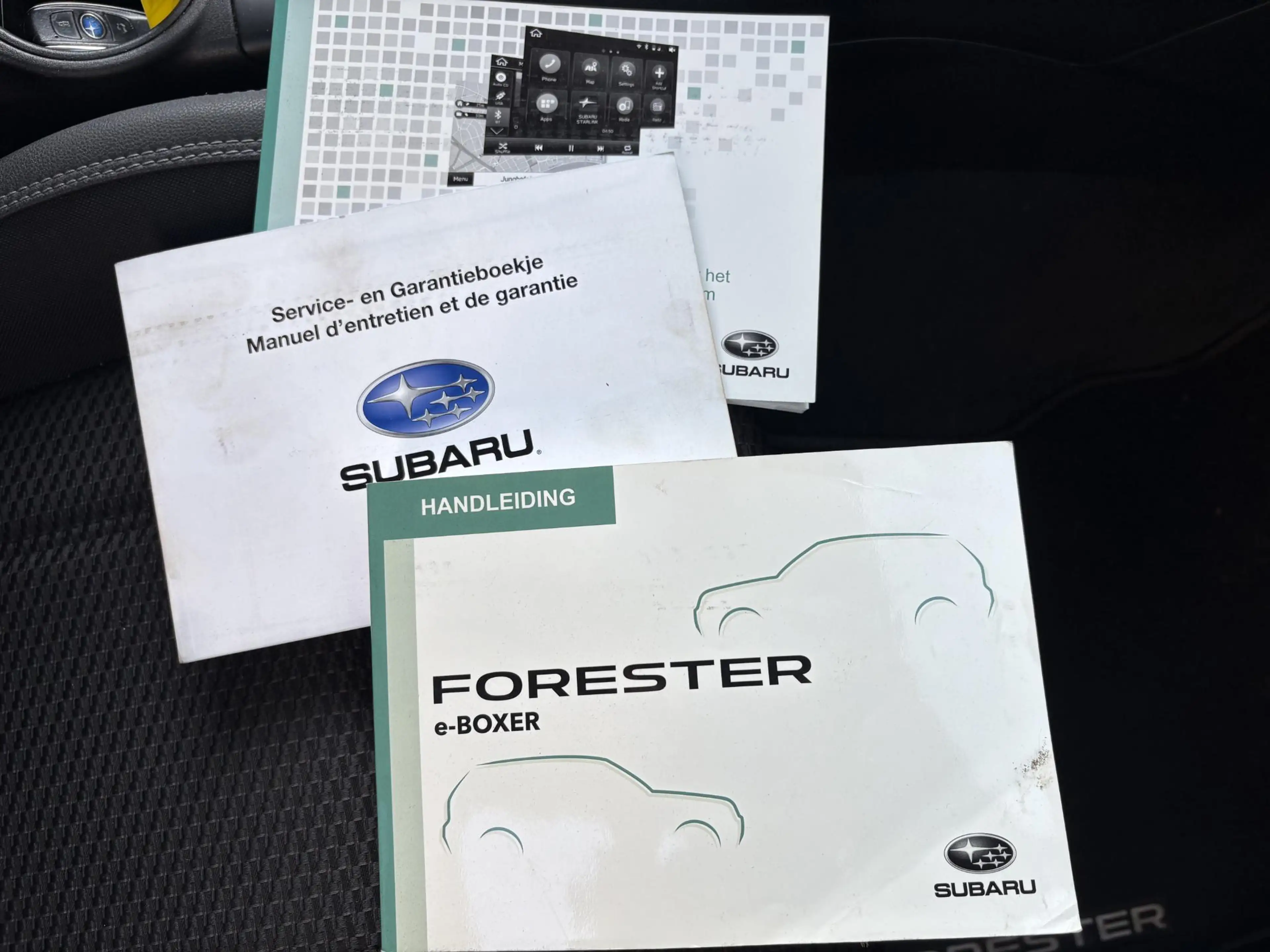 Subaru Forester 2.0i e-BOXER Luxury — photo 42