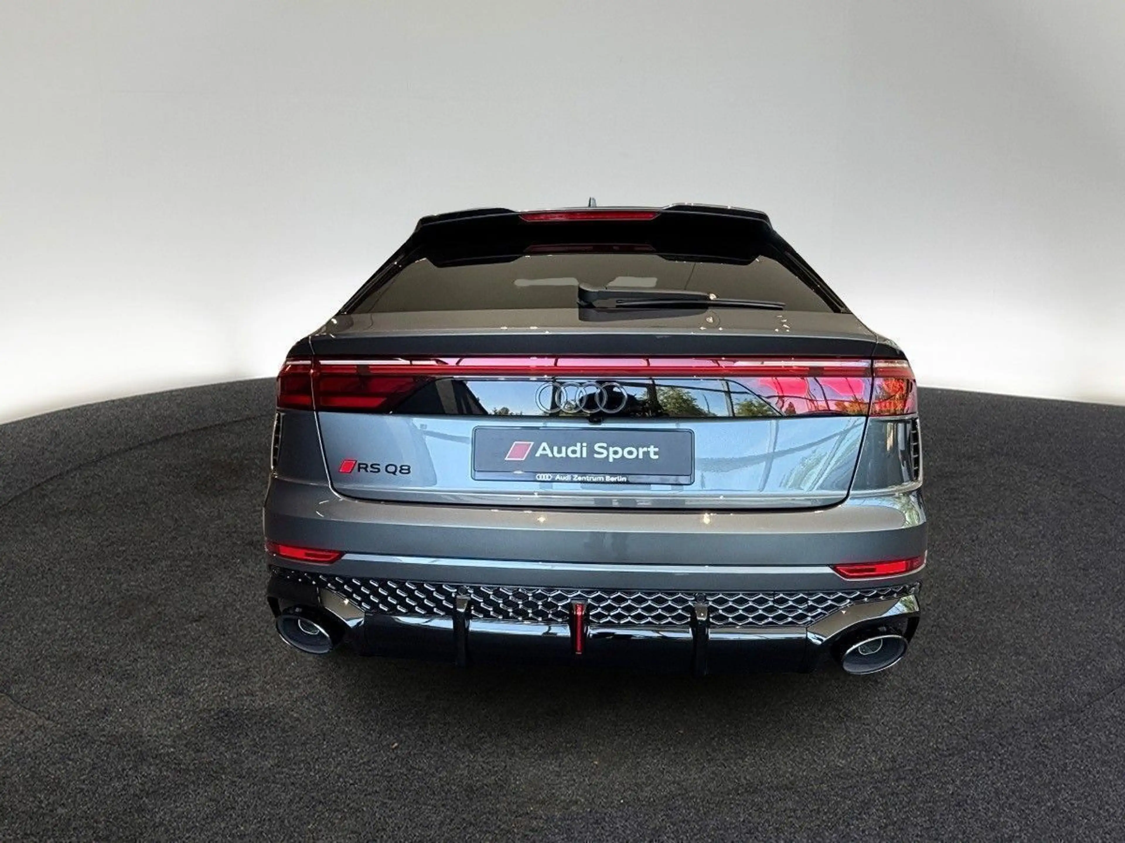 Audi RS Q8 performance tiptronic — photo 7