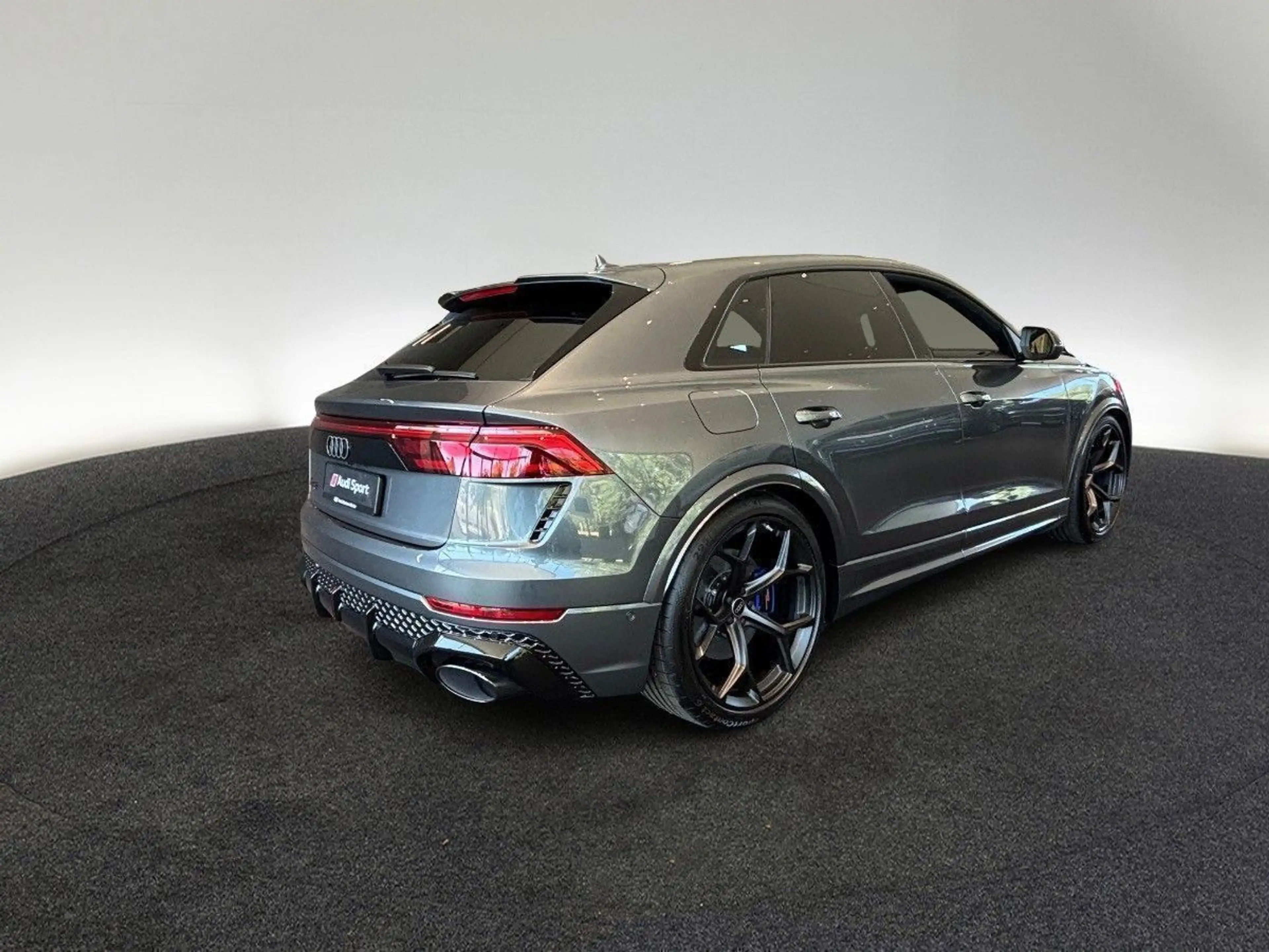Audi RS Q8 performance tiptronic — photo 6