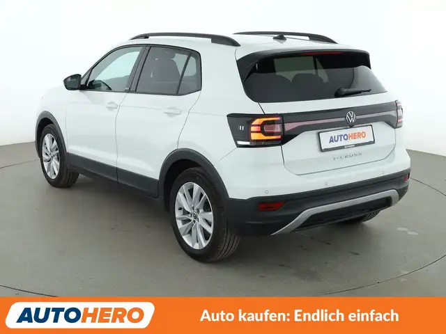 Volkswagen T-Cross view 4