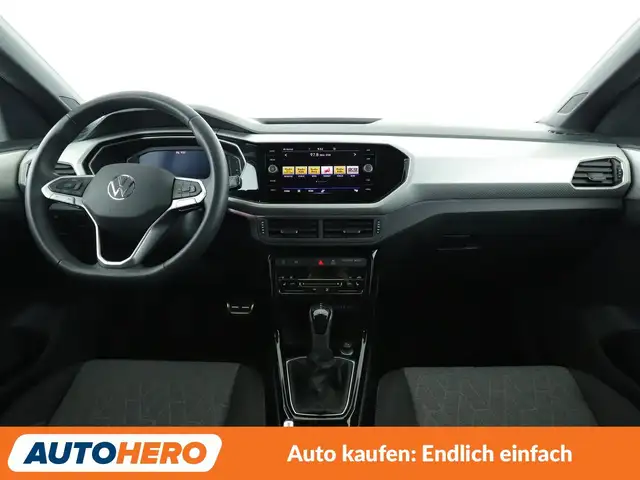 Volkswagen T-Cross view 12