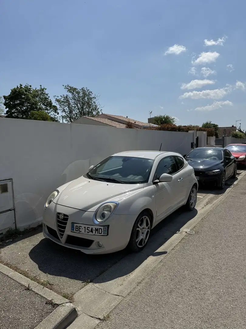 Alfa Romeo MiTo 1.4 TB MultiAir Start & Stop 135 Distinctive - 2