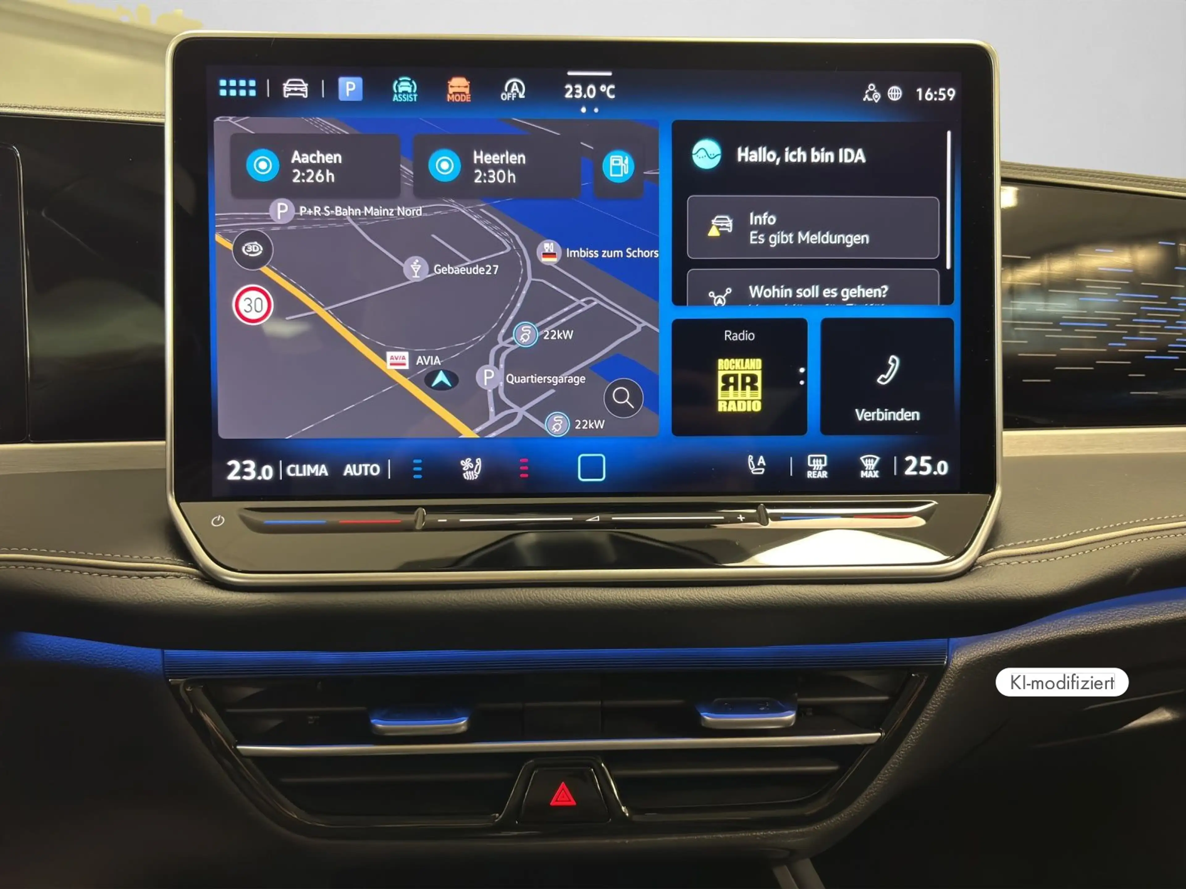 Volkswagen Passat Variant Passat 2.0 TDI Elegance DSG NAVI PANO HUD AHK 36 — photo 11
