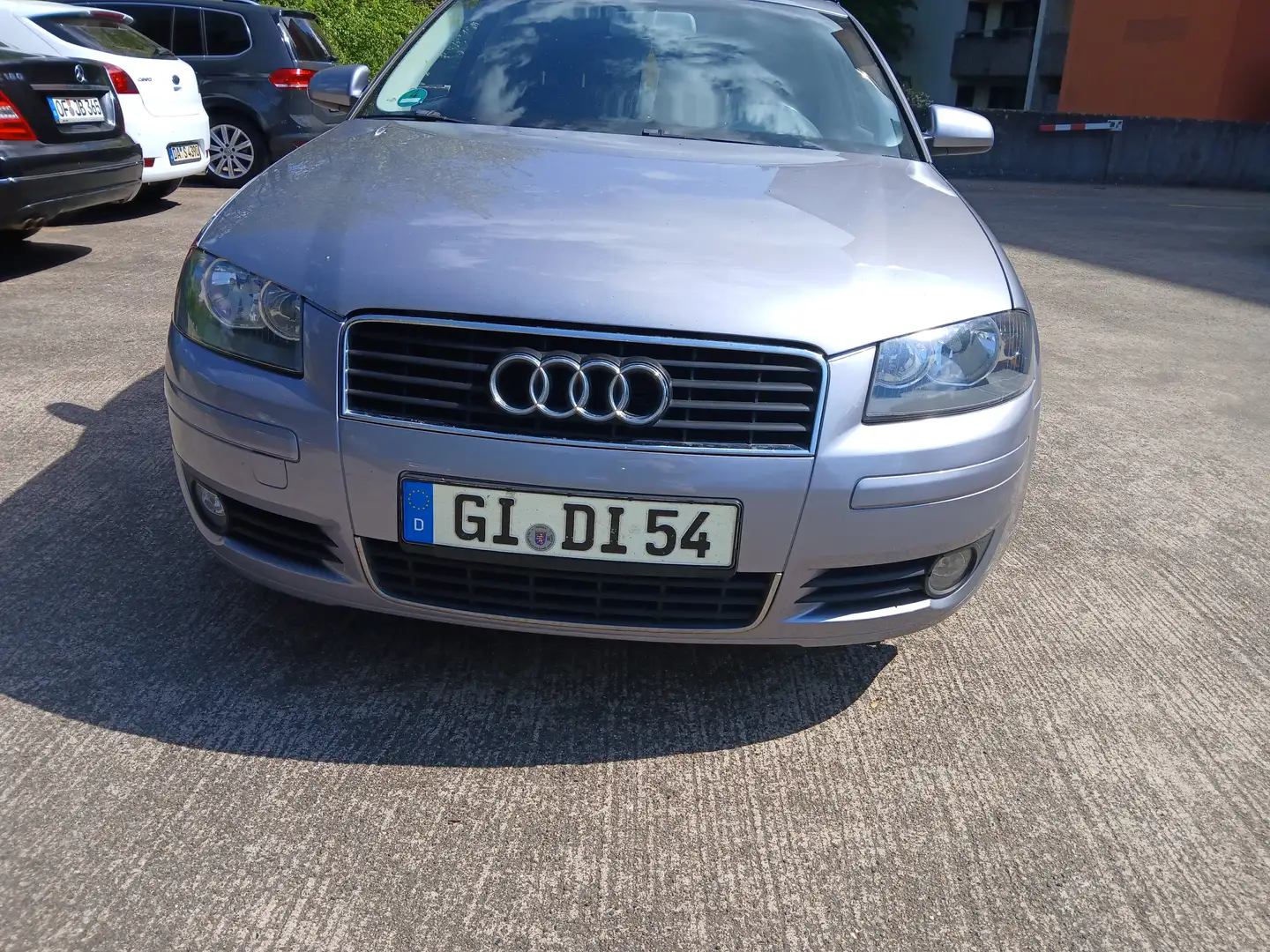 Audi A3 A3 1.6 Attraction Grau - 2