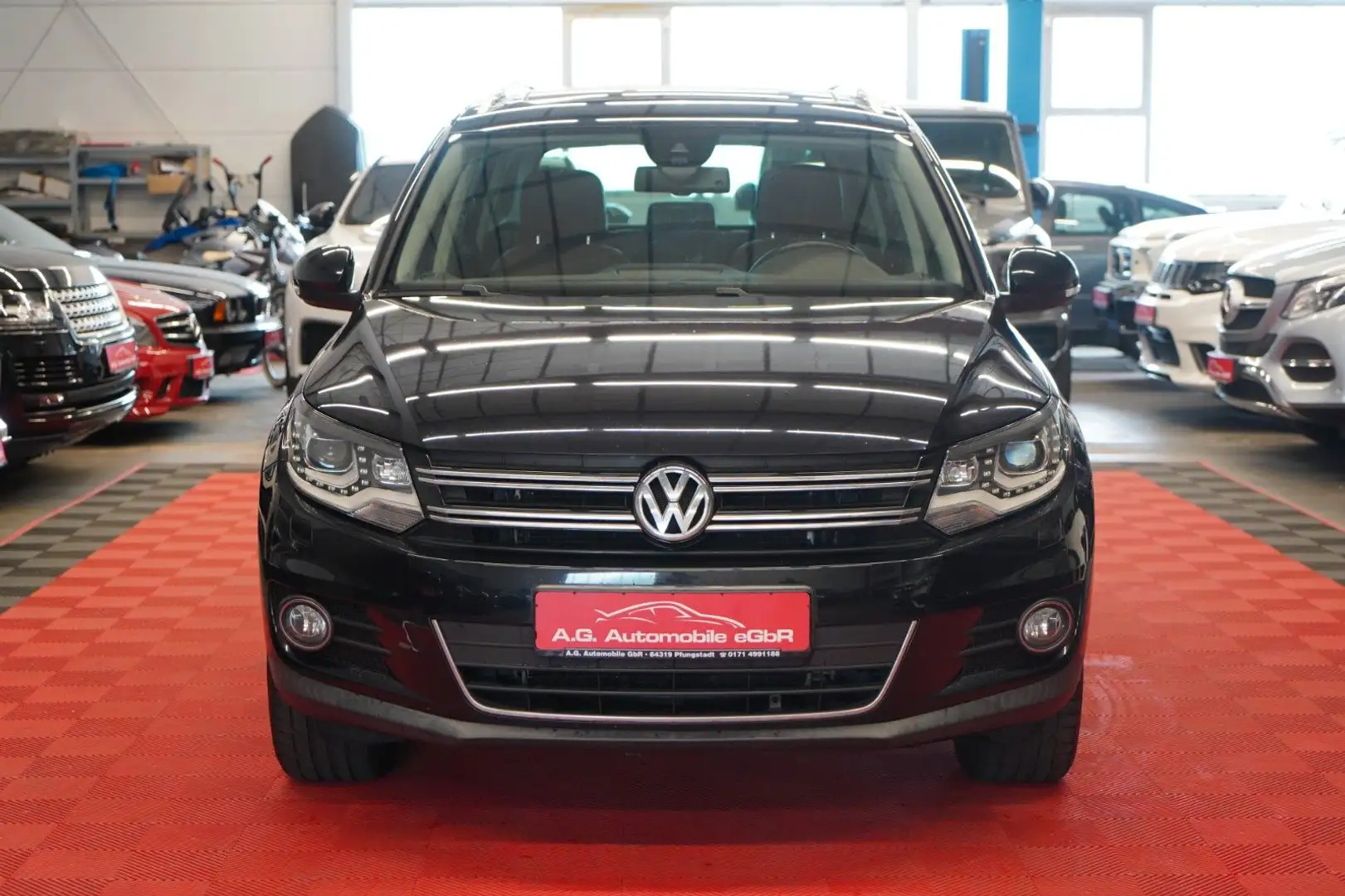 Volkswagen Tiguan Sport & Style BMT 2.0 TDI 1.Hand*Navi*PDC Schwarz - 2