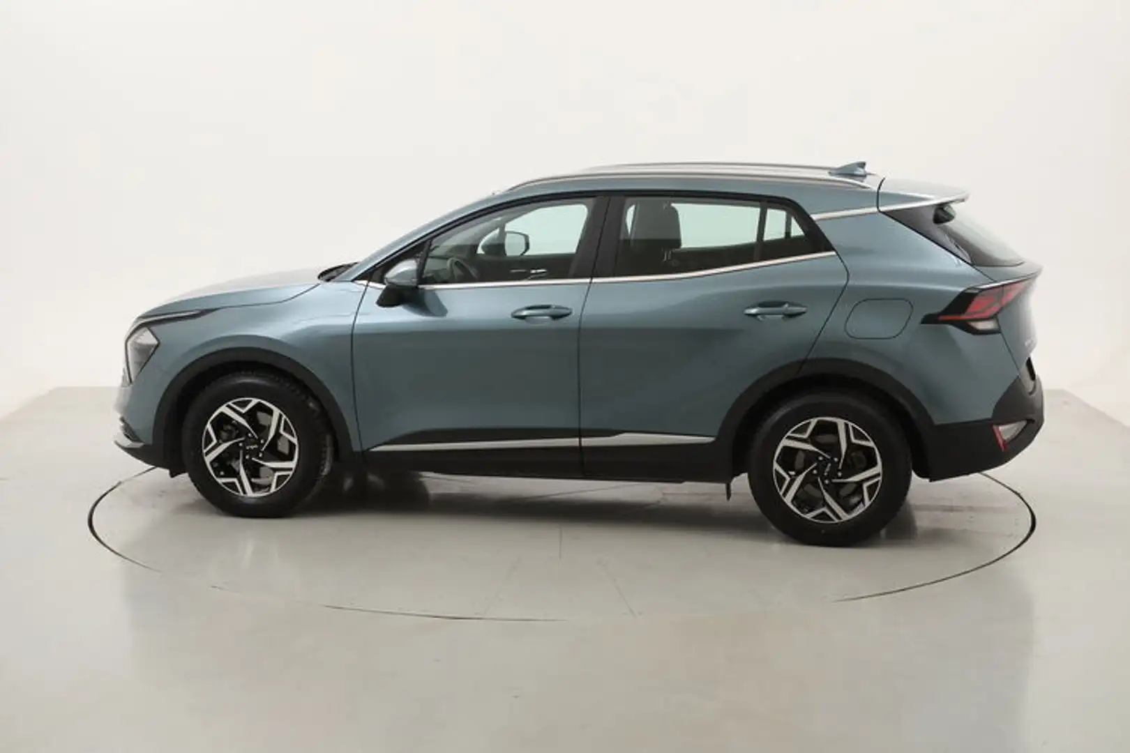 Kia Sportage MHEV Business 1.6 Mild Hybrid 136CV Grigio - 2