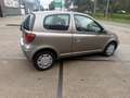 Toyota Yaris 1.3 VVT-i Terra Gris - thumbnail 3