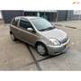 Toyota Yaris 1.3 VVT-i Terra Gris - thumbnail 1
