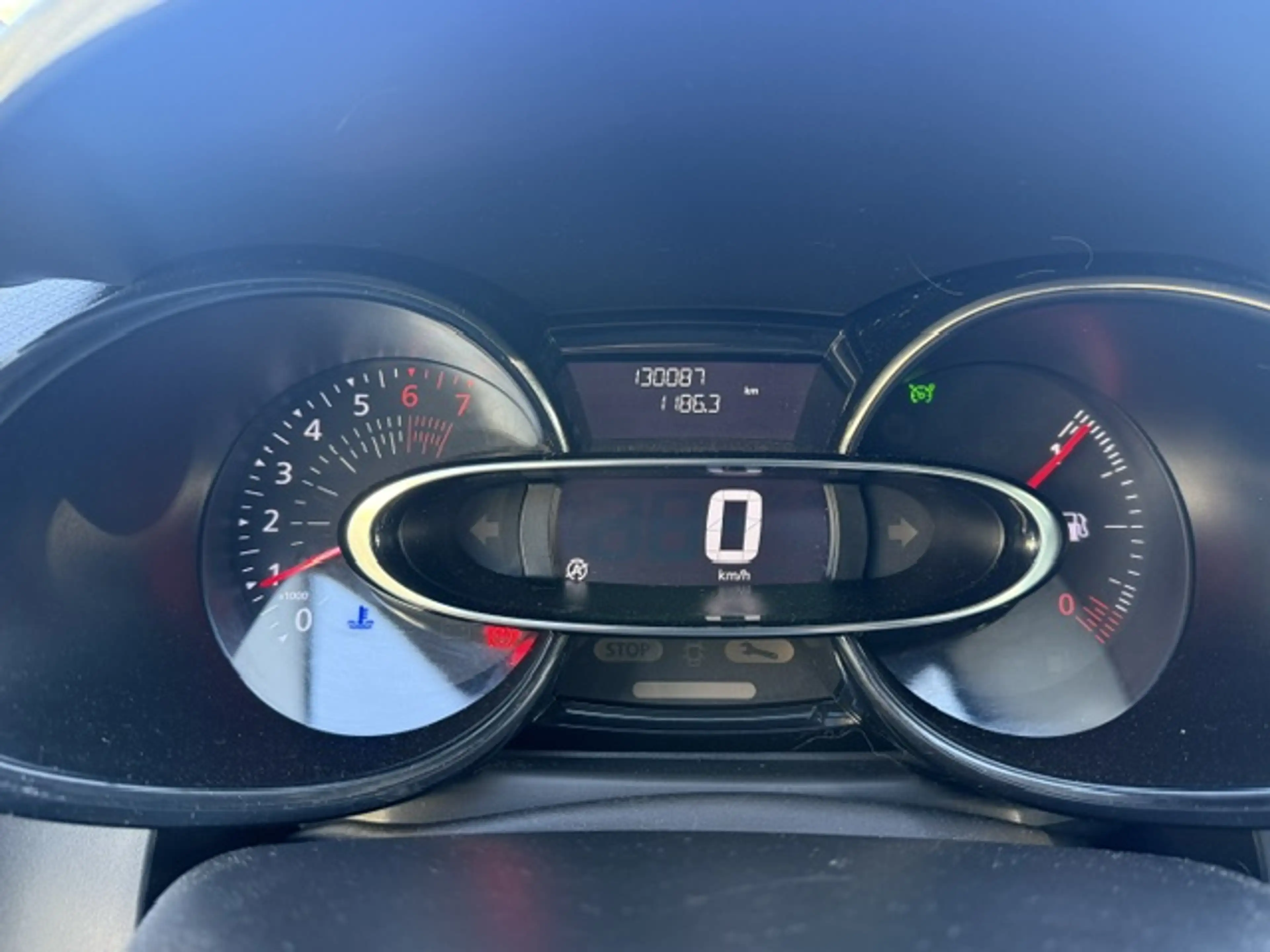 Renault Clio Clio 0.9 TCe Cool — photo 10