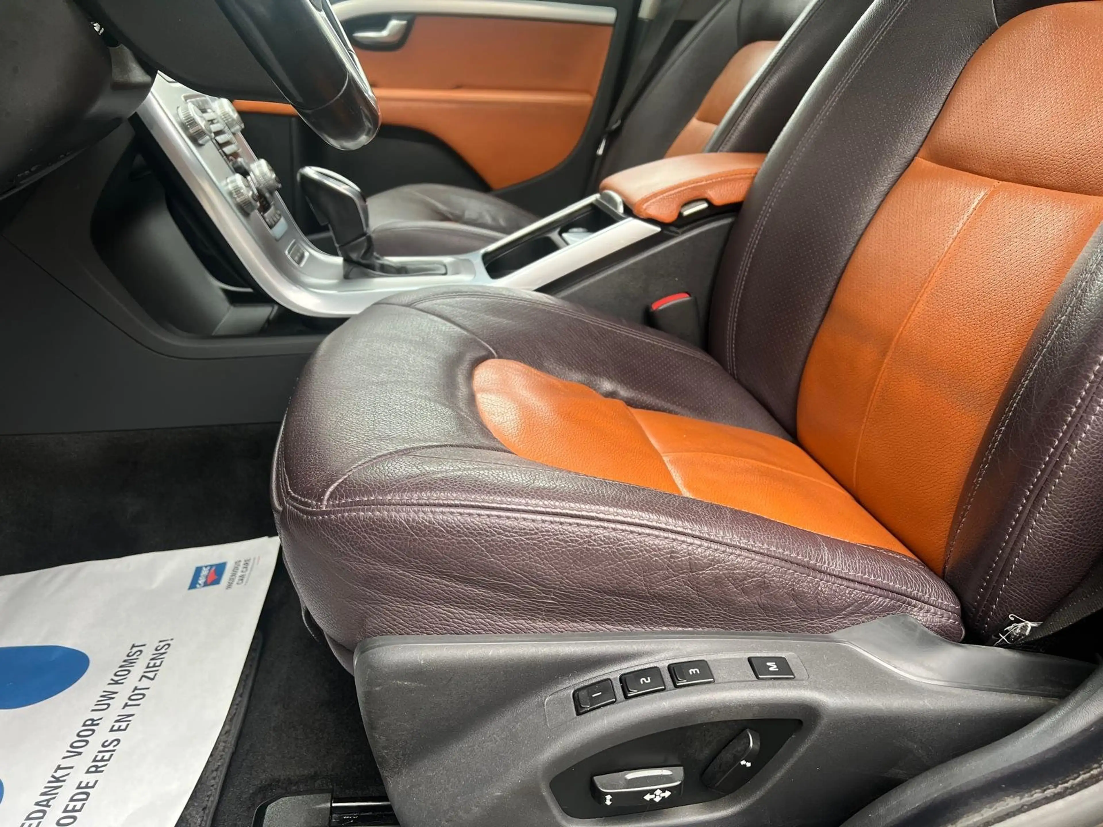 Volvo XC70 D4 Automaat- Nav-Cam- Opendak- Trekhaak- Garantie! — photo 7