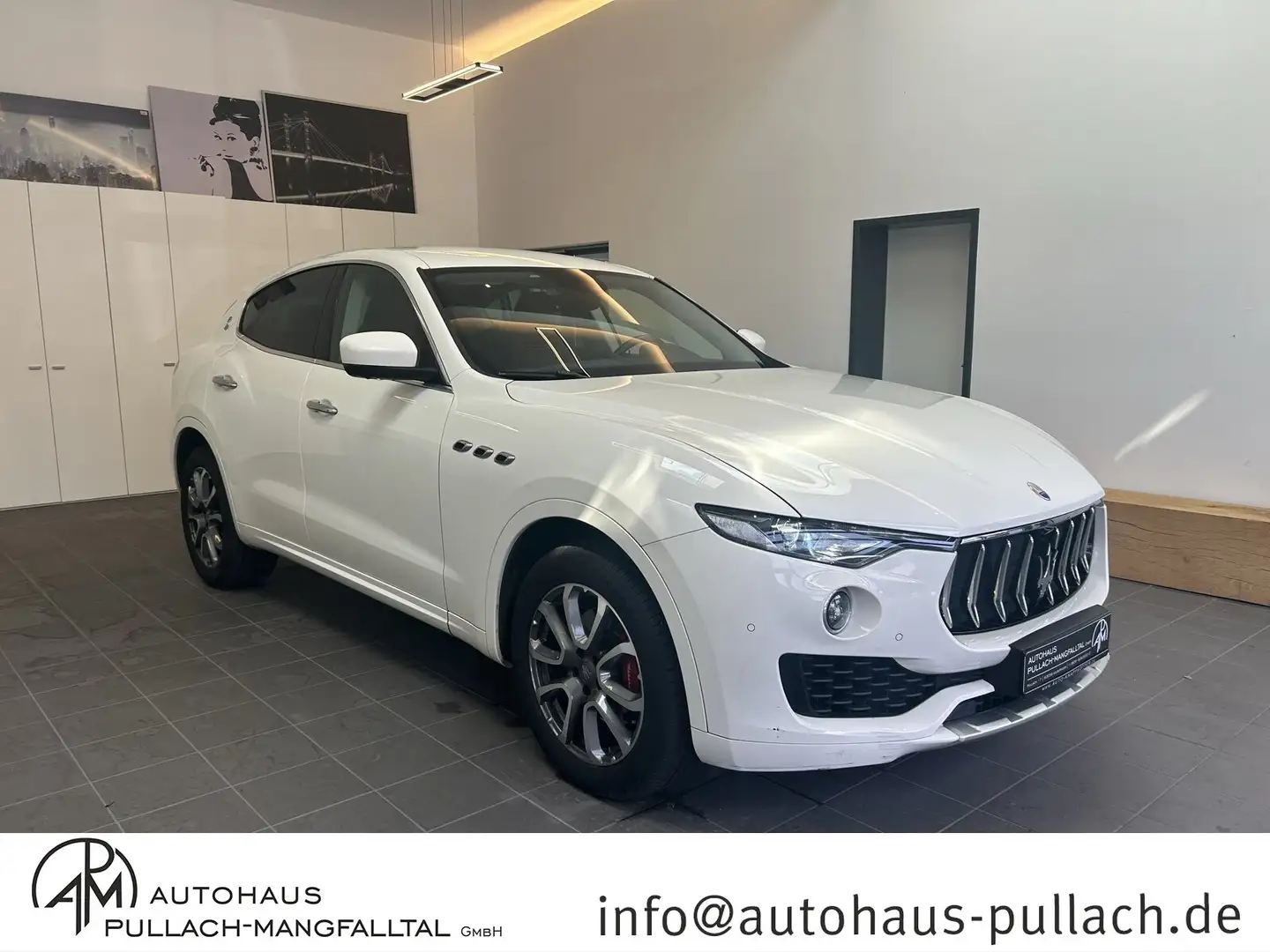 Maserati Levante Levante 3,0 V6 Diesel Chrome-Line Exterieur/Klima Wit - 1