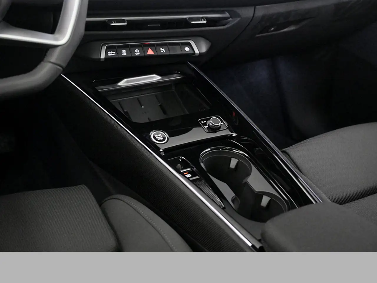 Audi Q3 Sportback advanced NEUES MODELL PANO AHK LM19 15