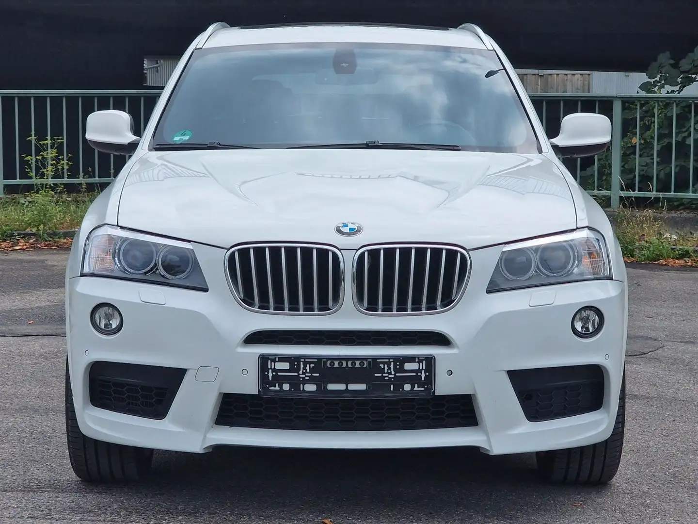 BMW X3 xDrive 35 d *M-Paket*Panoramadach*Bi-Xenon* Wit - 2
