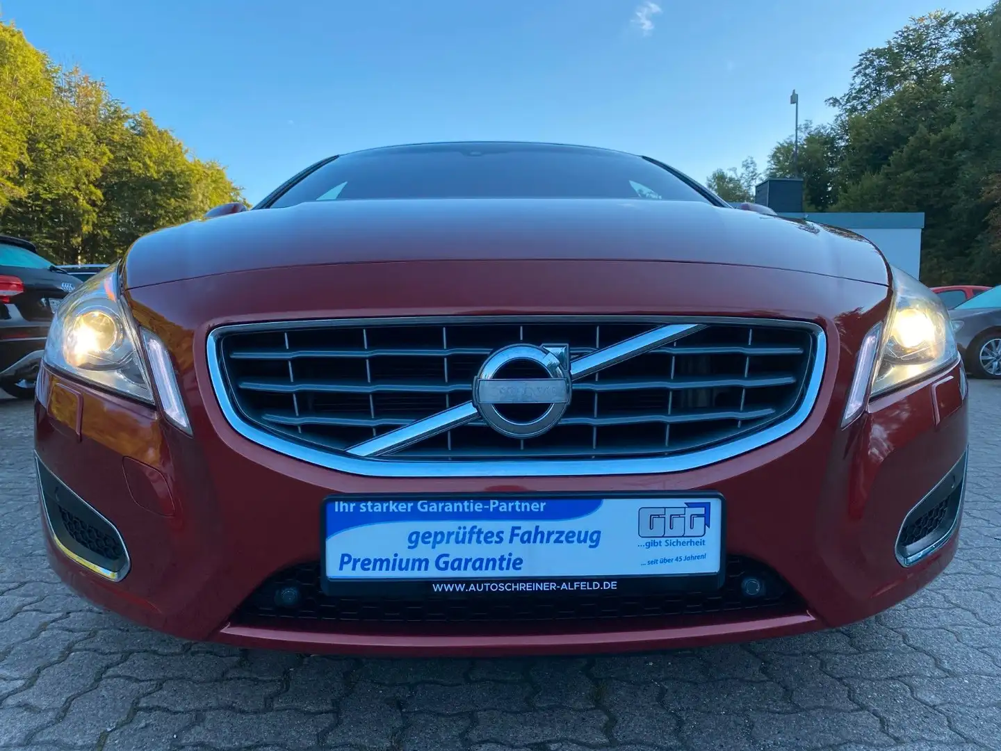 Volvo S60 Lim. Summum LEDER KAMERA TEMPO SCHIEBEDACH Rot - 2