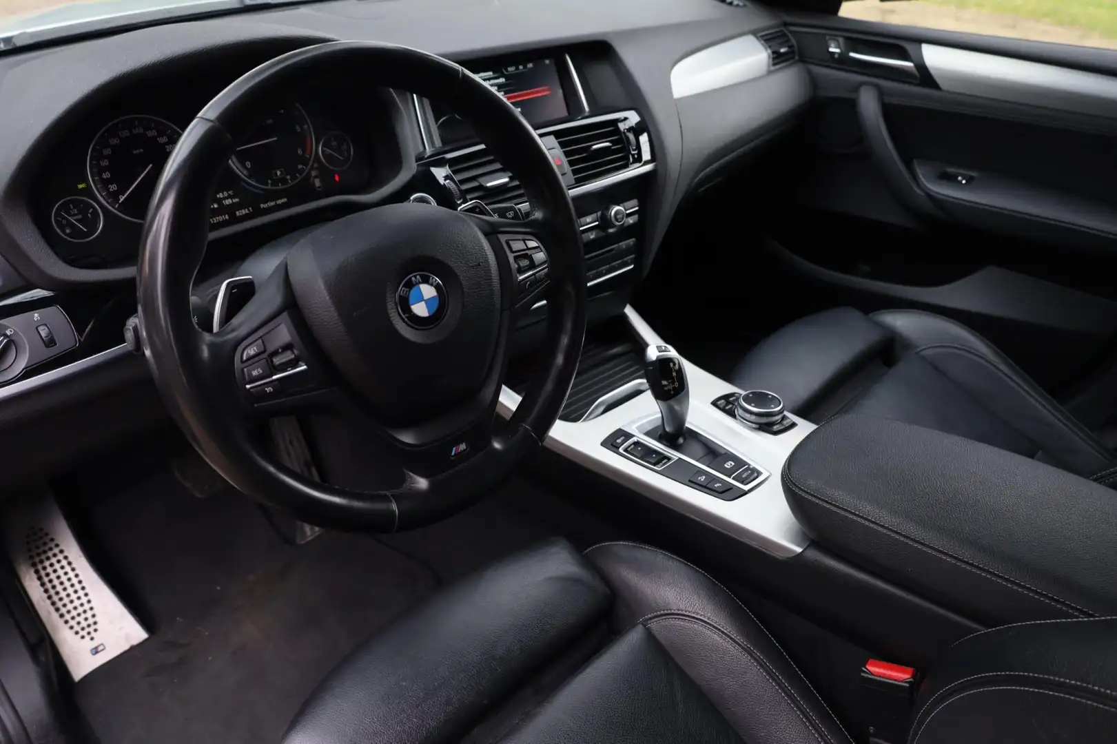 BMW X4 XDrive20d High Executive Aut. | M-Pakket | X4M Ach Grijs - 2