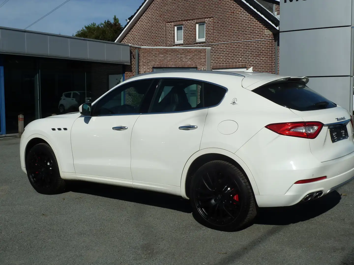 Maserati Levante Levante S Blanc - 2