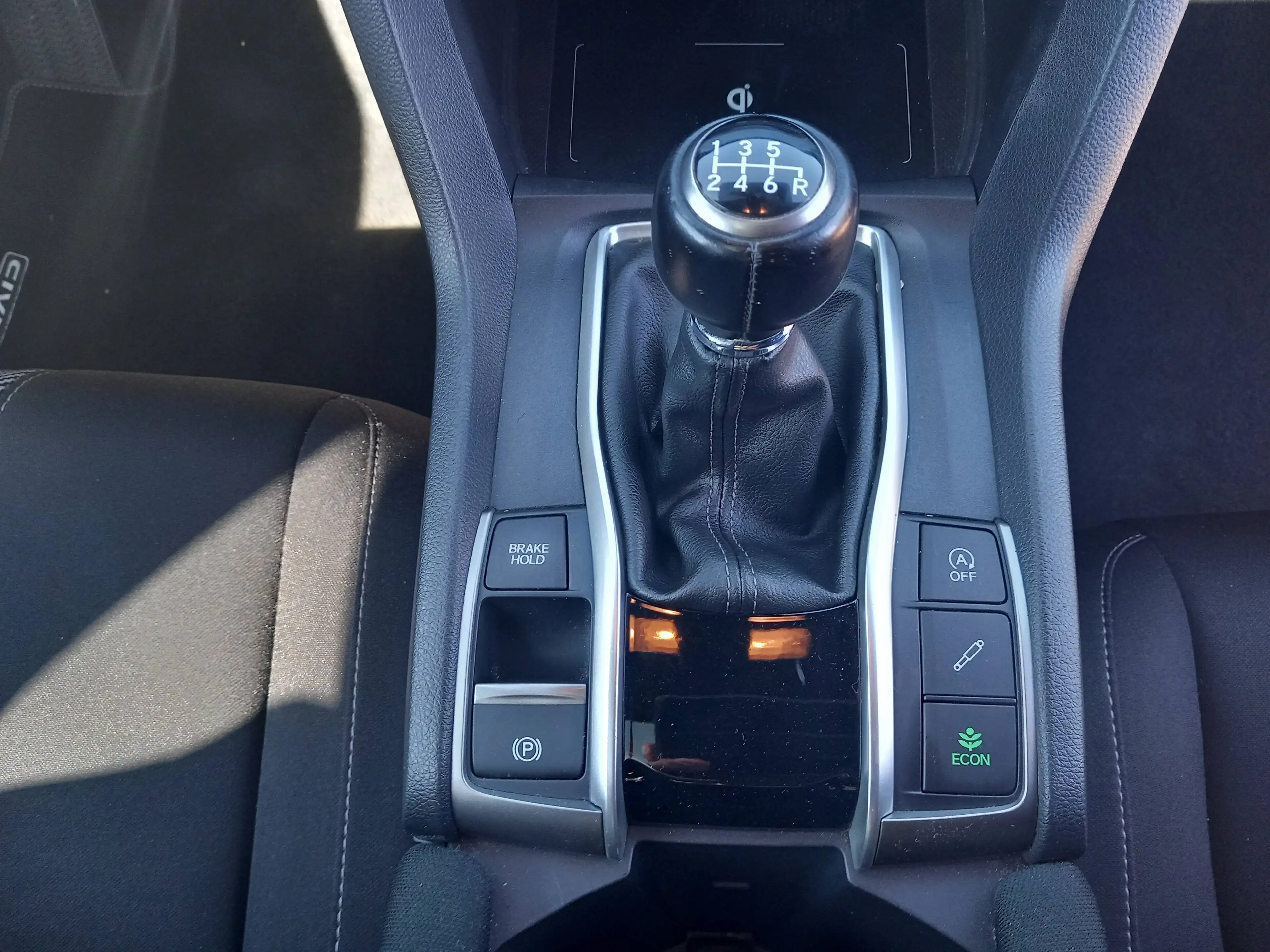 Honda Civic 1.5 Sport Plus *Pano*Tempomat*Navi* — photo 9