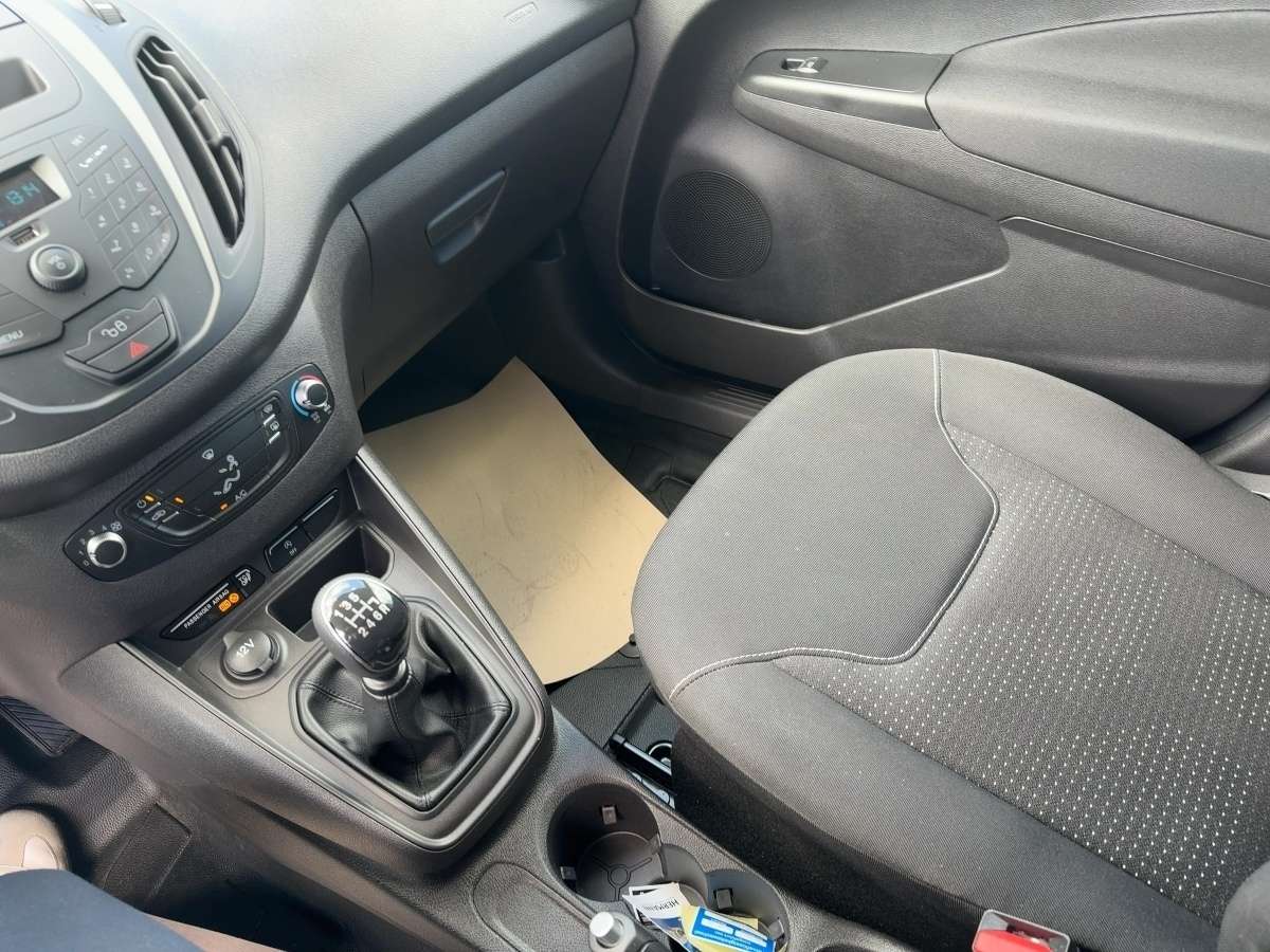 Ford Transit Courier