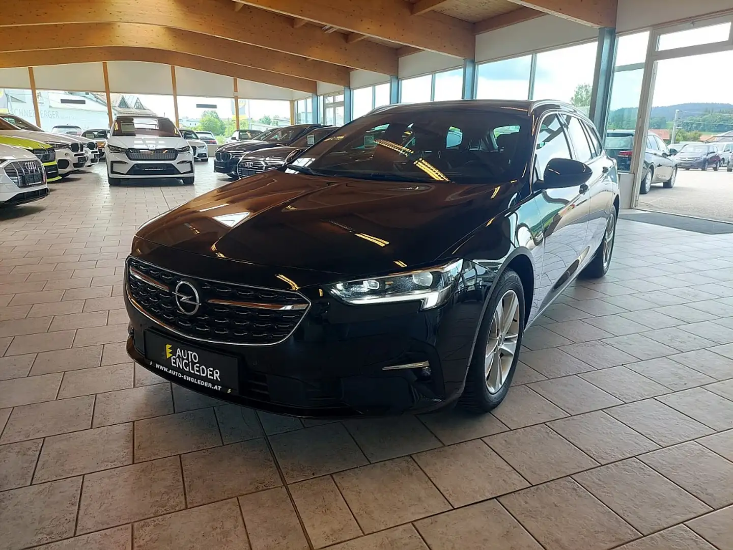Opel Insignia ST 2,0 CDTI DVH Business Aut. Schwarz - 2