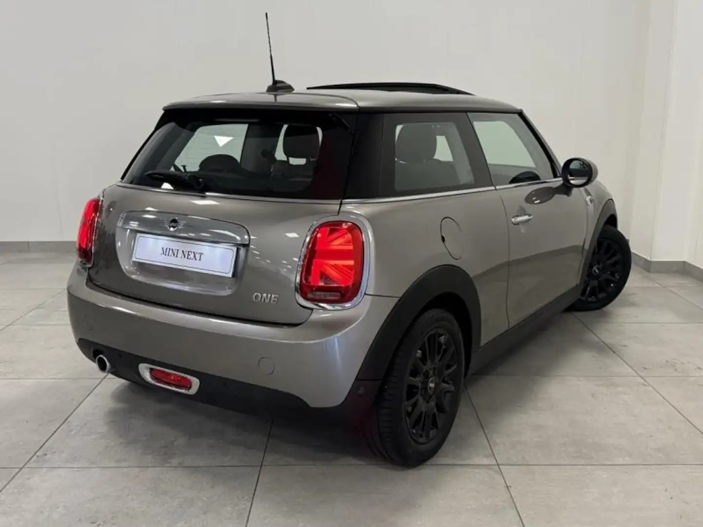 MINI One One 102ch Heddon Street BVA7 Euro6d-T Argent - 2