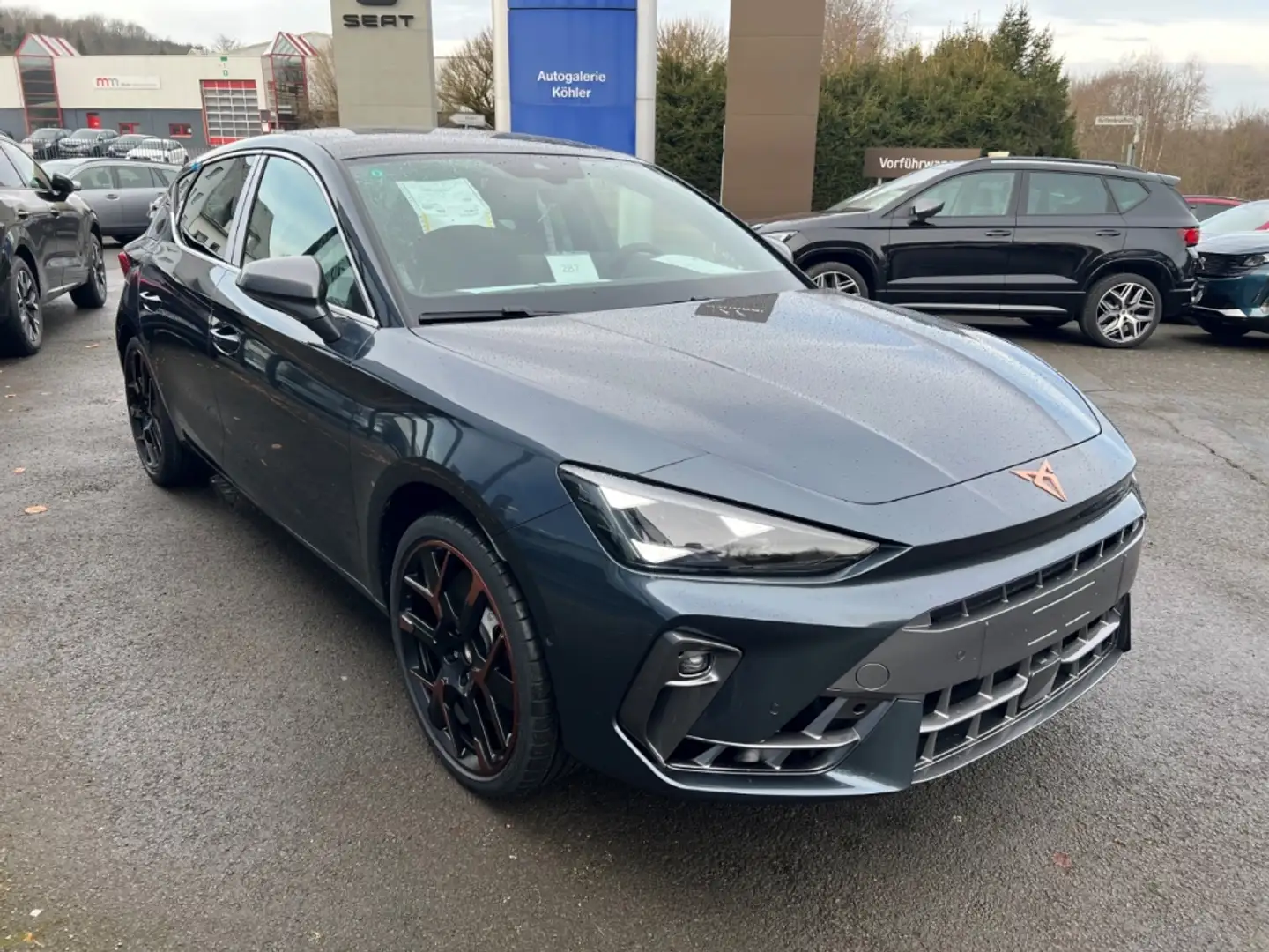 CUPRA Leon VZ 2.0 TSI 7-Gang DSG Pano, Sennheiser Grau - 2