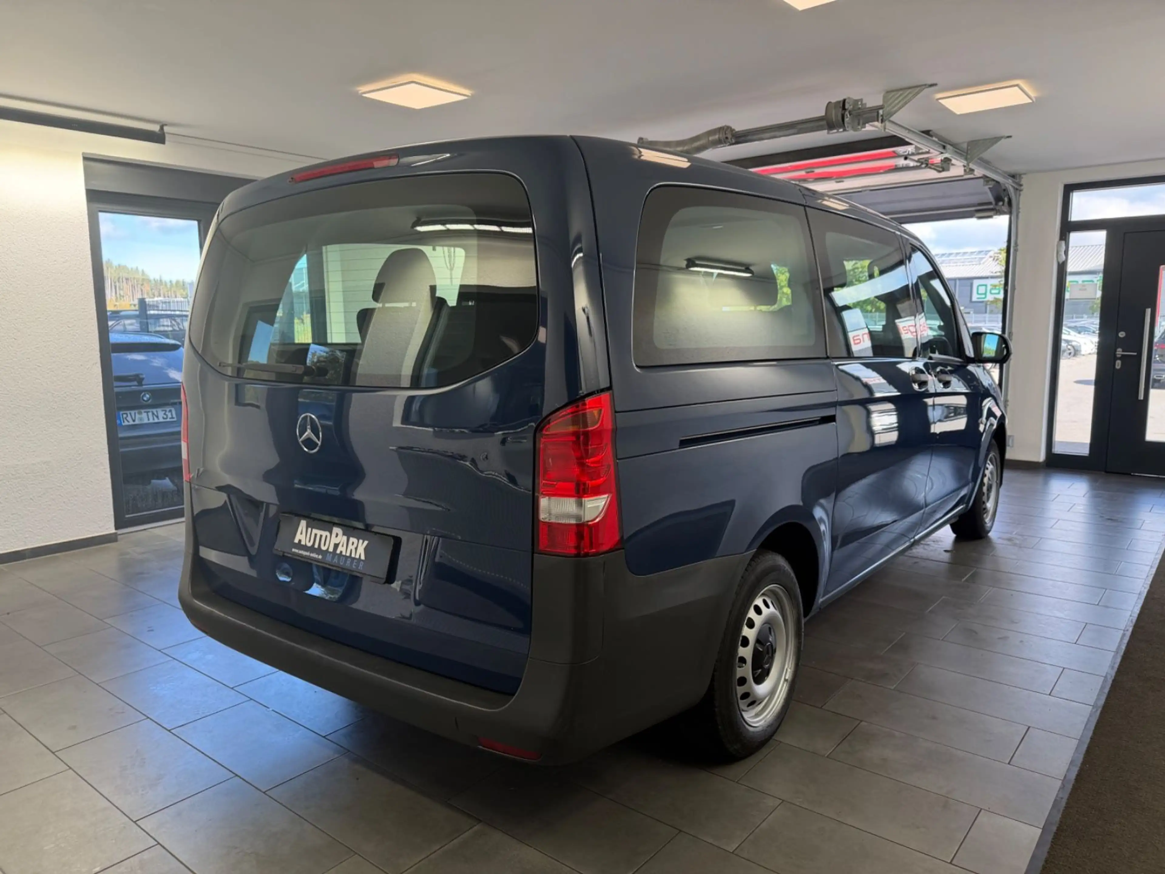 Mercedes-Benz Vito Tourer116 CDI lang Pro 8-Sitzer*Navi* — photo 6