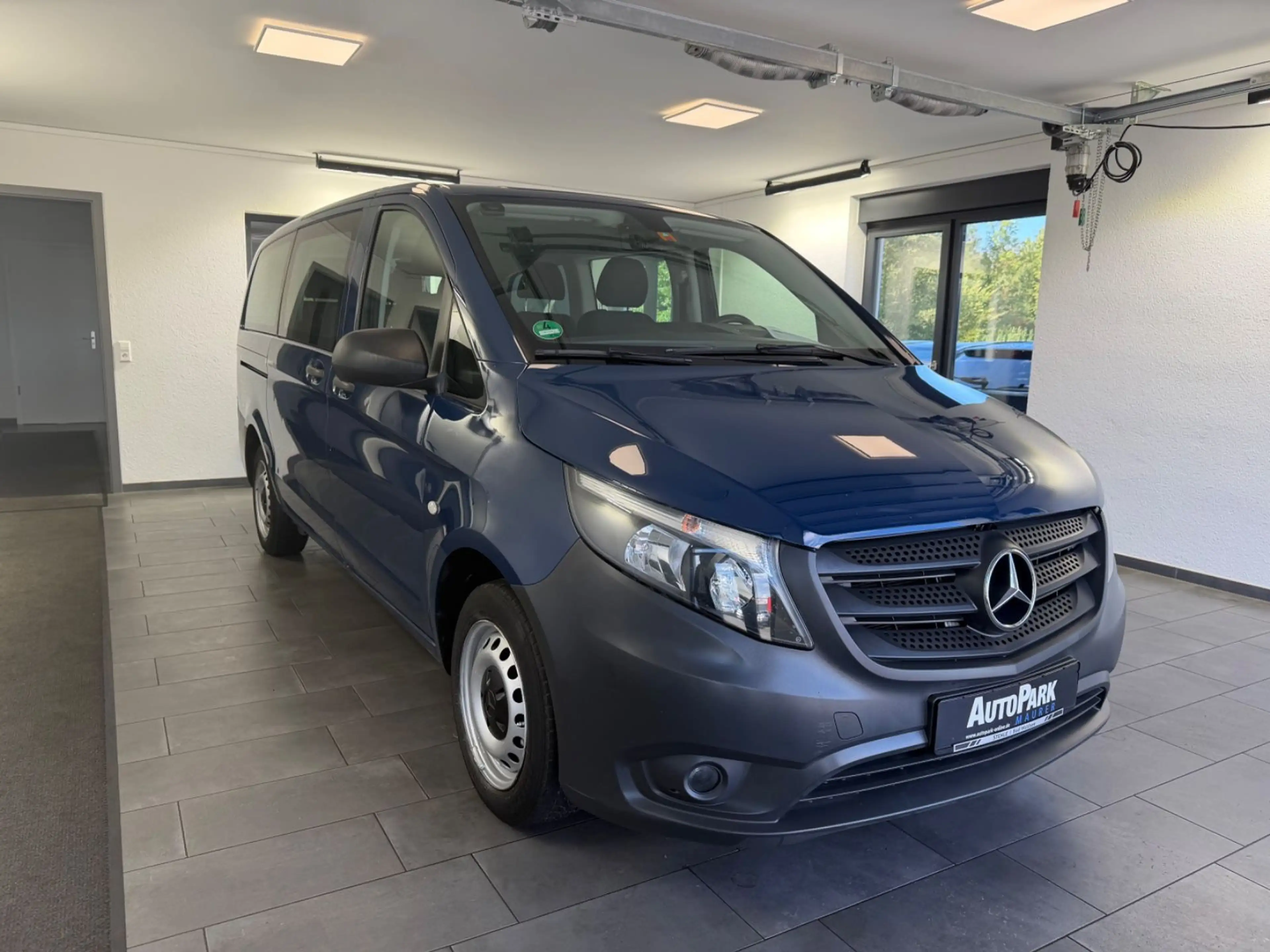 Mercedes-Benz Vito Tourer116 CDI lang Pro 8-Sitzer*Navi* — photo 3