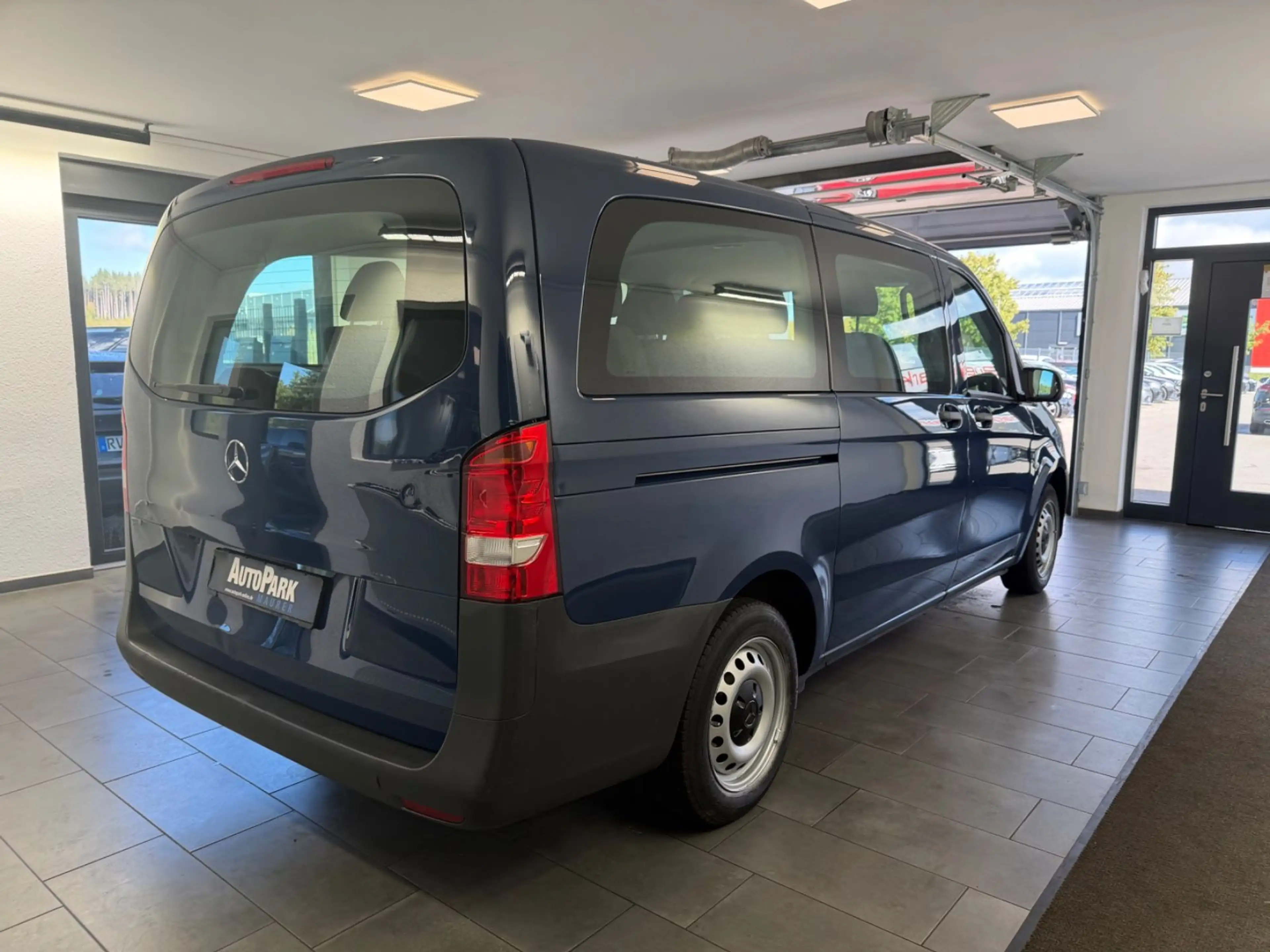 Mercedes-Benz Vito Tourer116 CDI lang Pro 8-Sitzer*Navi* — photo 5
