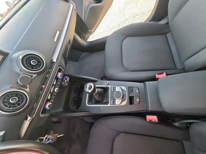 Audi A3 Sedán 1.6 30 TDI 6 vel. 2019, foto 6