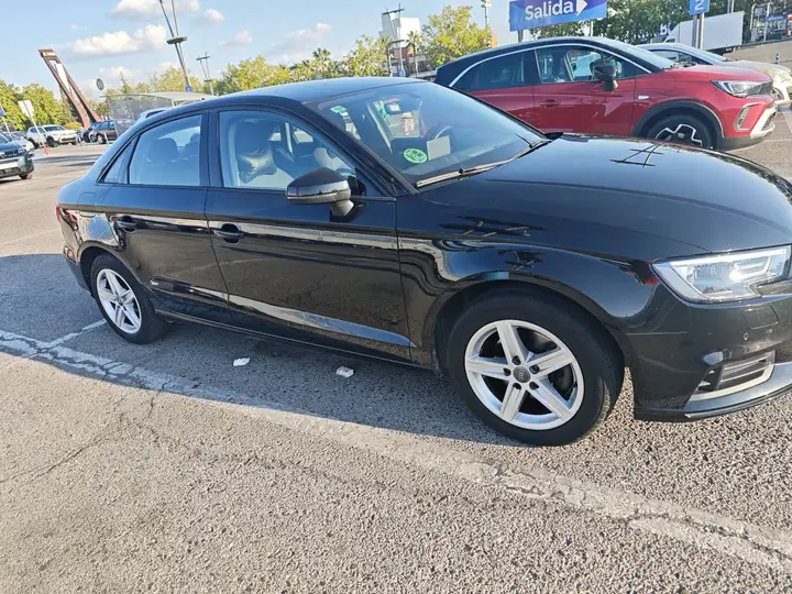 Audi A3 Sedán 1.6 30 TDI 6 vel. 2019, foto 19