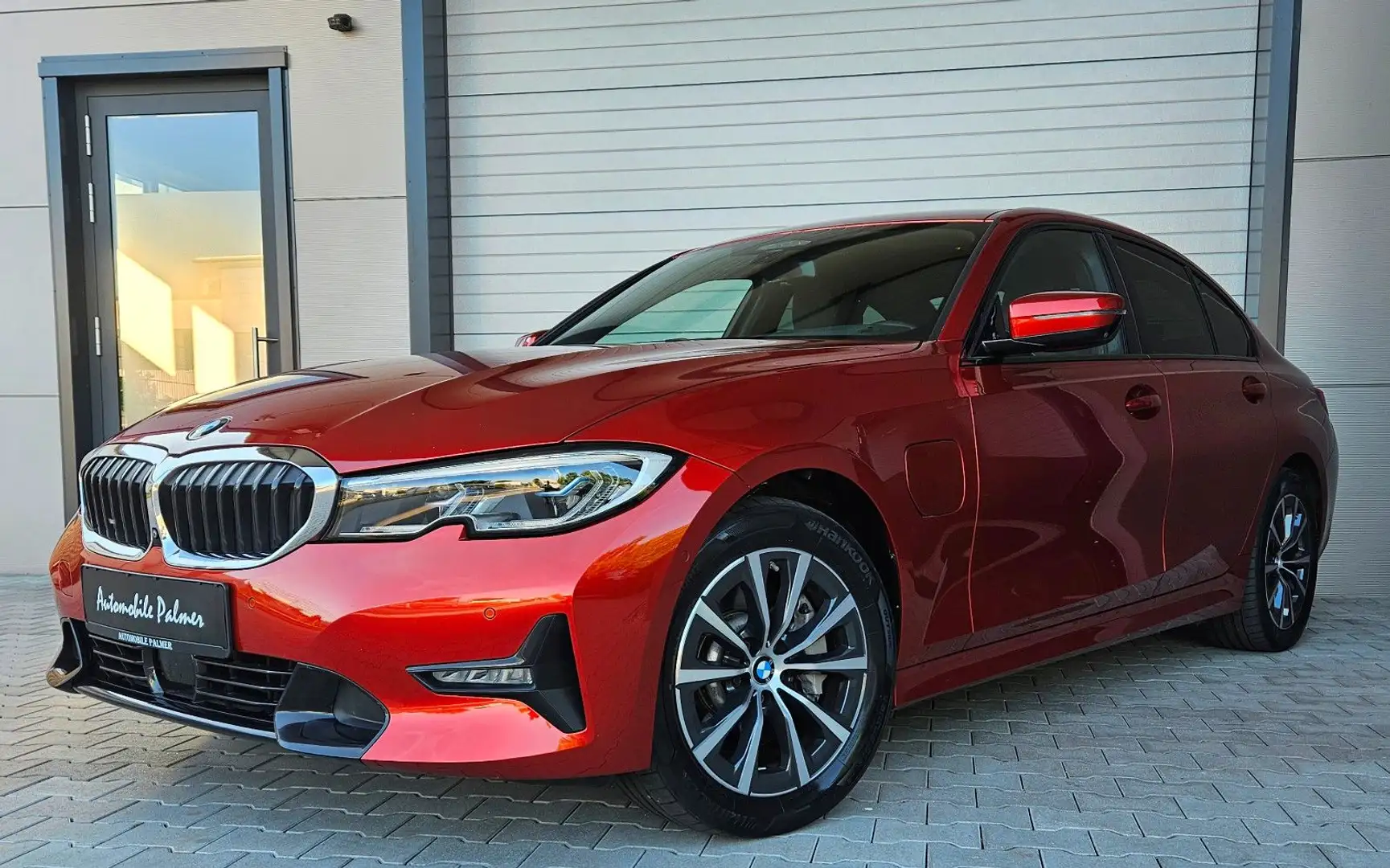 BMW 330 e M Sport-Lenkrad Top Ausstattung Orange - 1