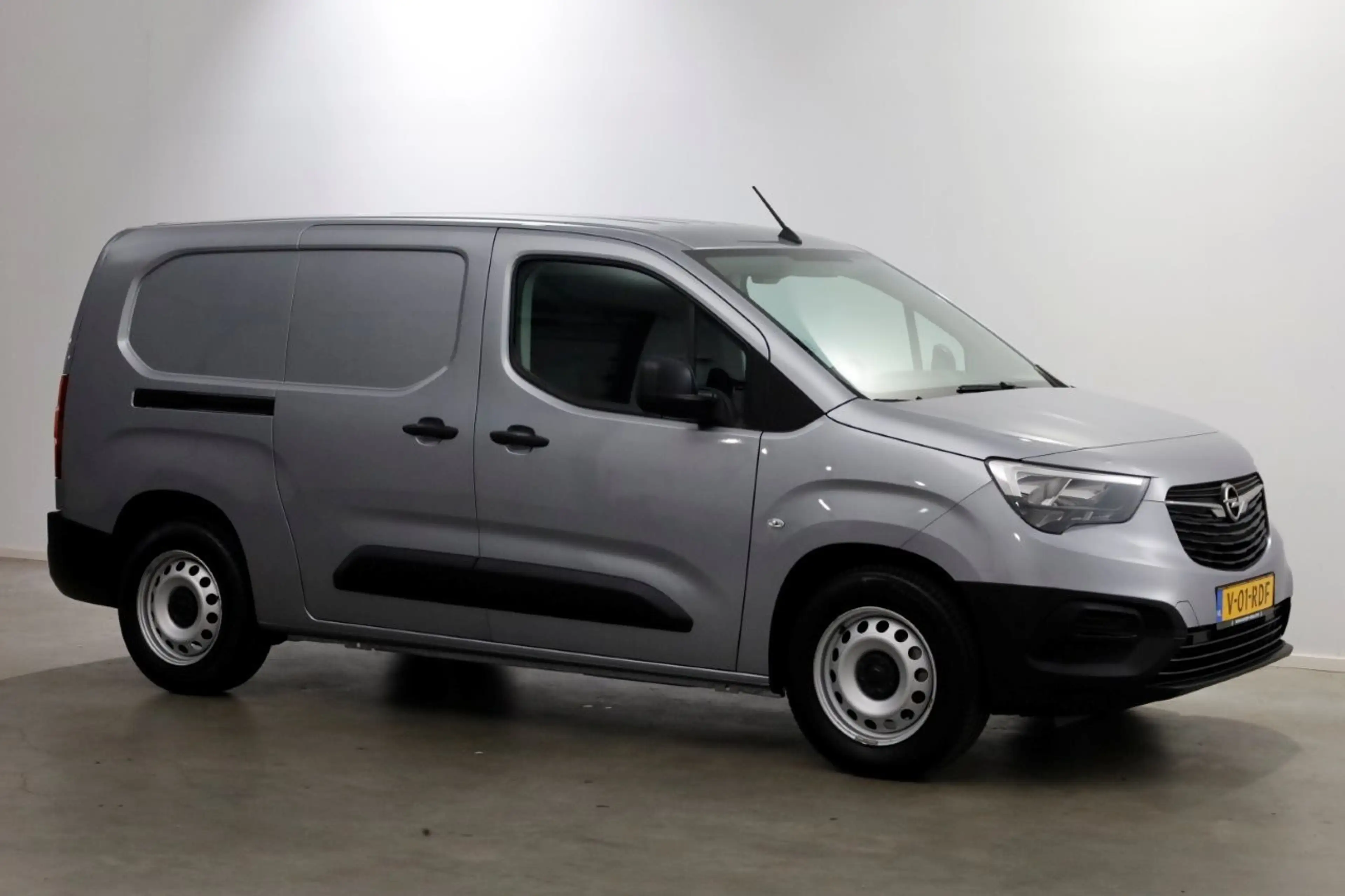 Opel Combo-e L2H1 Edition 50 kWh Snellader SOH 98,1% 11-2023 — photo 13