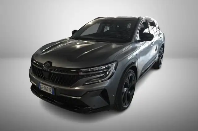 Renault Austral view 4