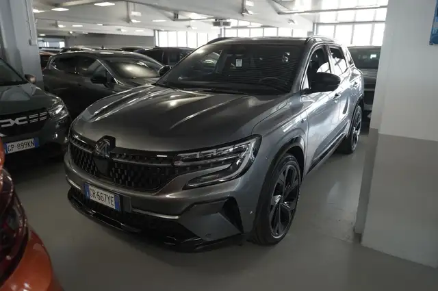 Renault Austral view 6