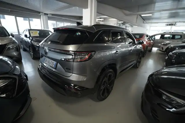 Renault Austral view 8
