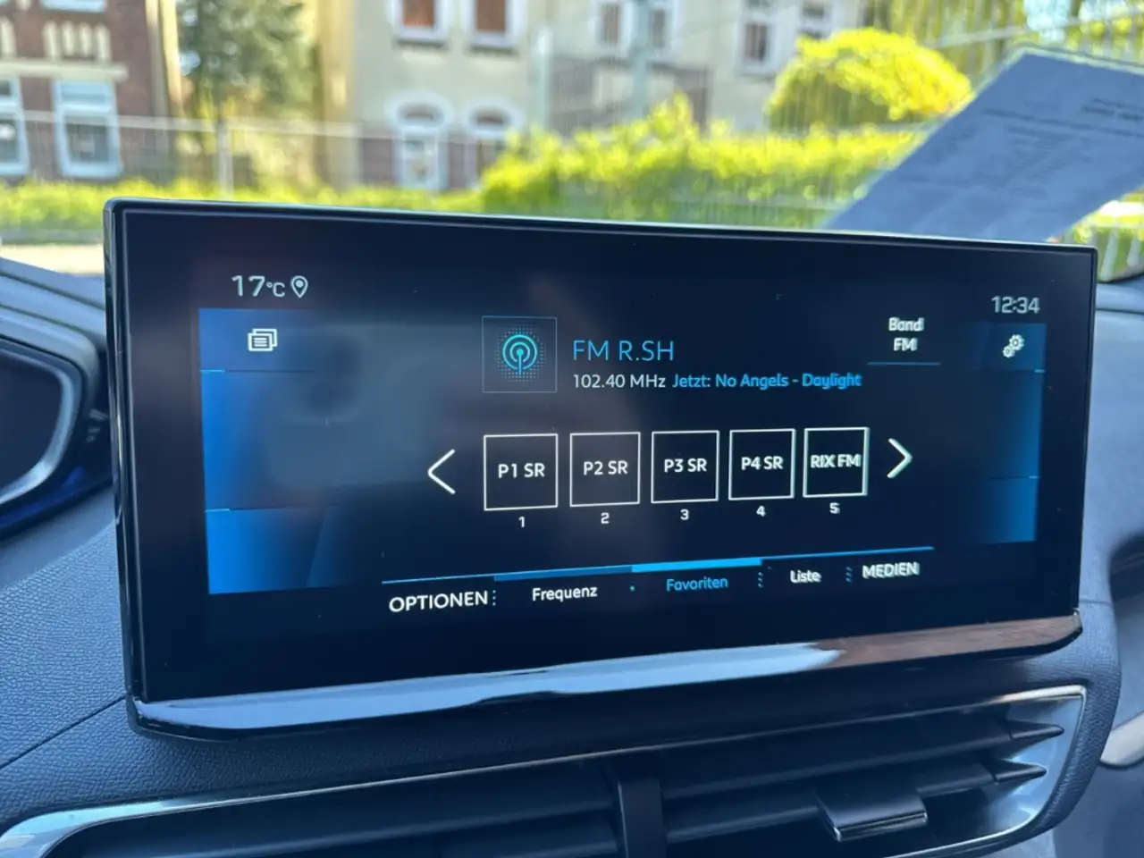 Peugeot 5008 GT 96kW AT 7-Sitzer Sitzhzg. Navi Digitales Cockpi 24