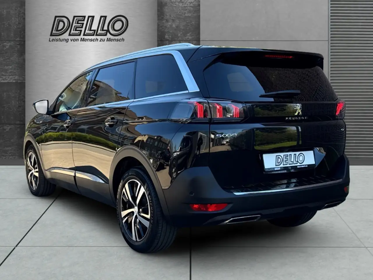 Peugeot 5008 GT 96kW AT 7-Sitzer Sitzhzg. Navi Digitales Cockpi 3