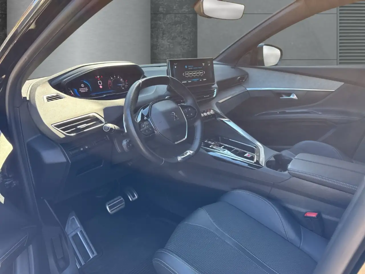 Peugeot 5008 GT 96kW AT 7-Sitzer Sitzhzg. Navi Digitales Cockpi 7