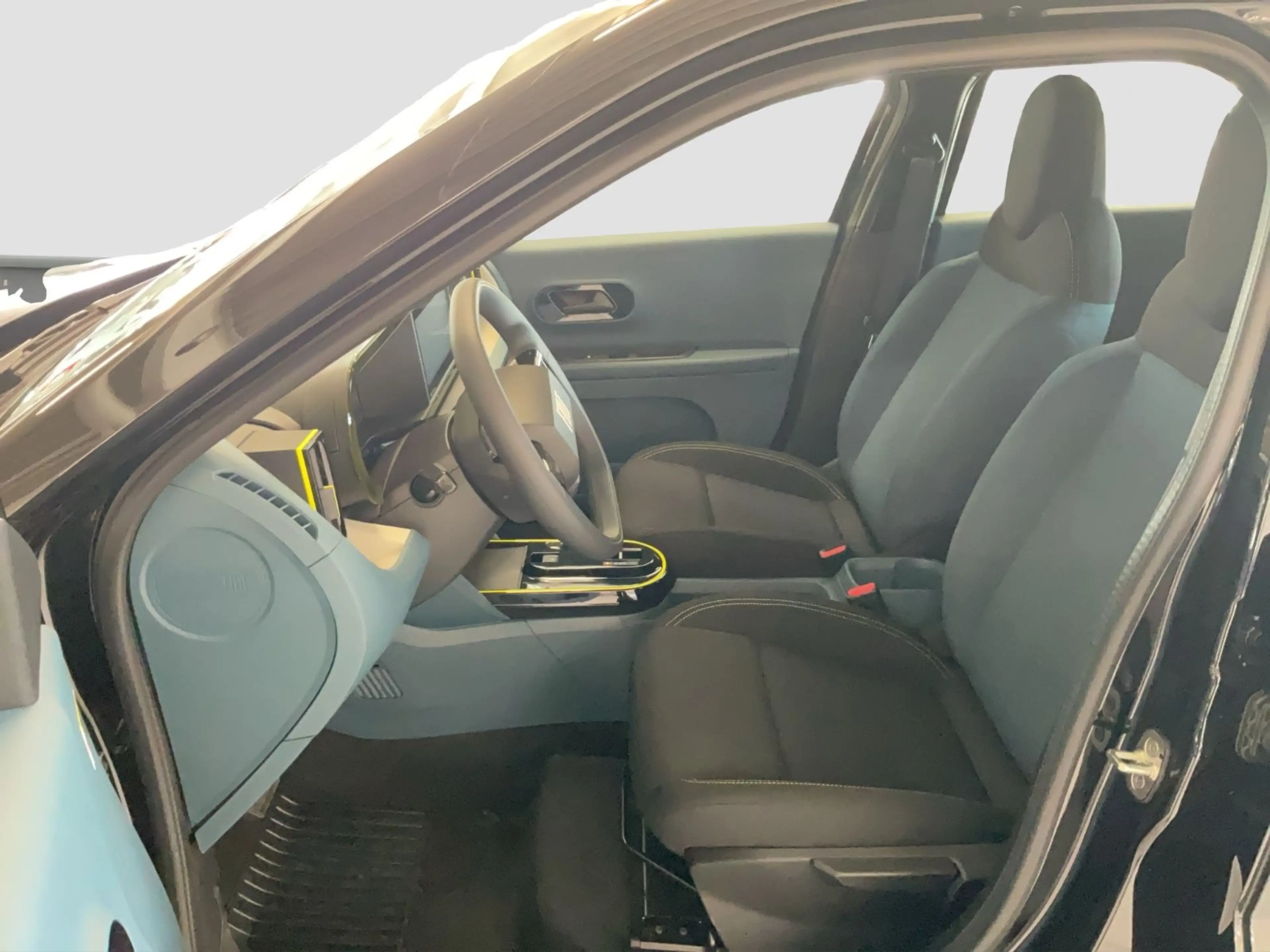 Fiat Grande Panda 1.2 Hybrid eDCT Icon — photo 13