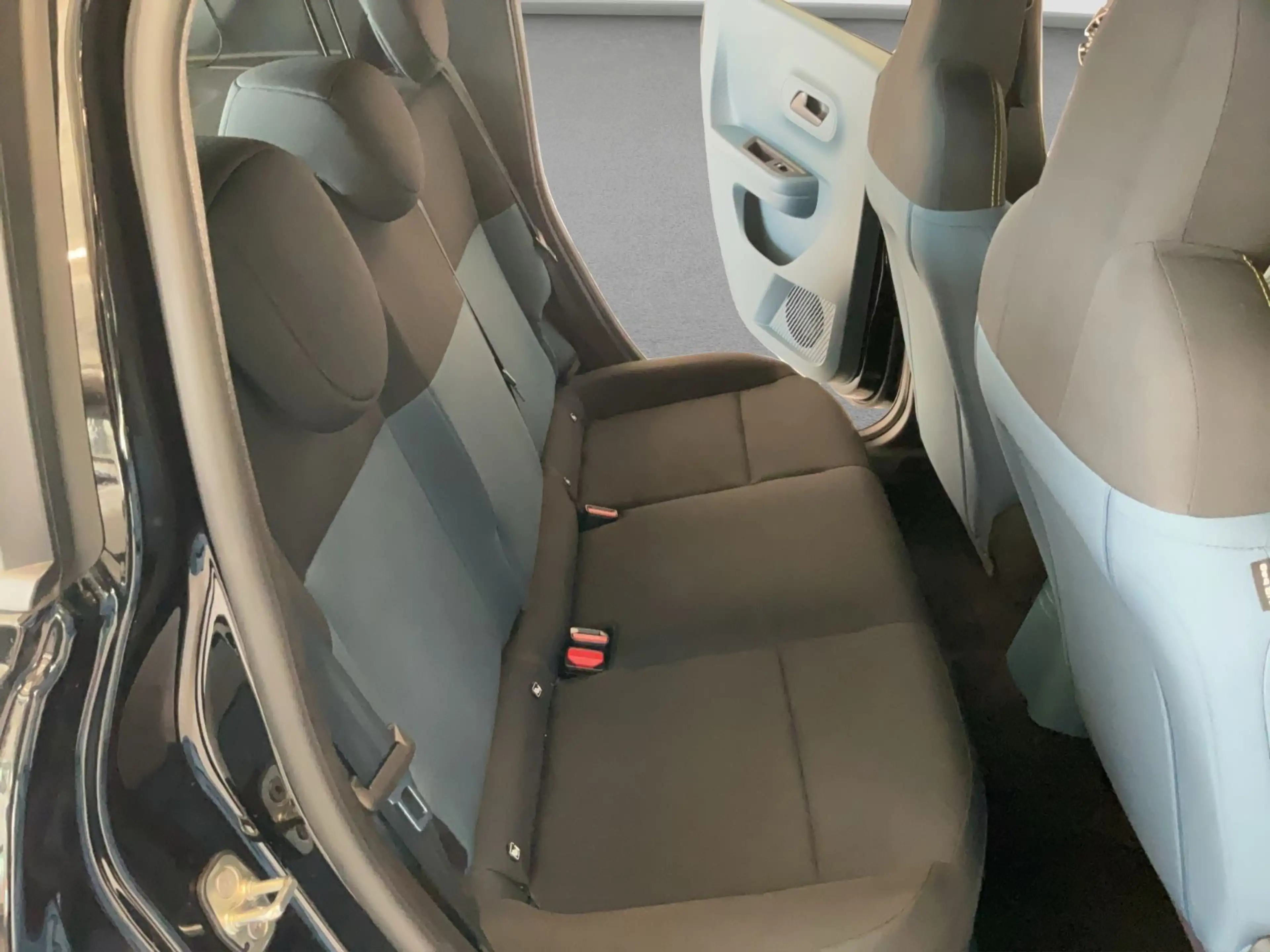 Fiat Grande Panda 1.2 Hybrid eDCT Icon — photo 9