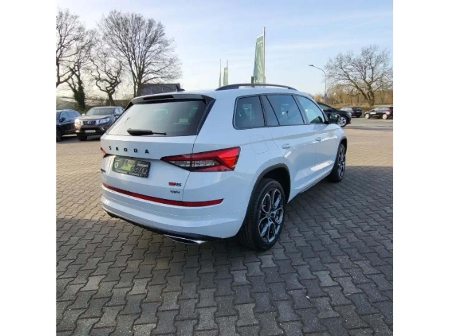 Skoda Kodiaq RS 4x4 2.0 Bi-TDI 176 KW DSG*AHK*ACC*DCC*PANO*STDH Fehér - 2