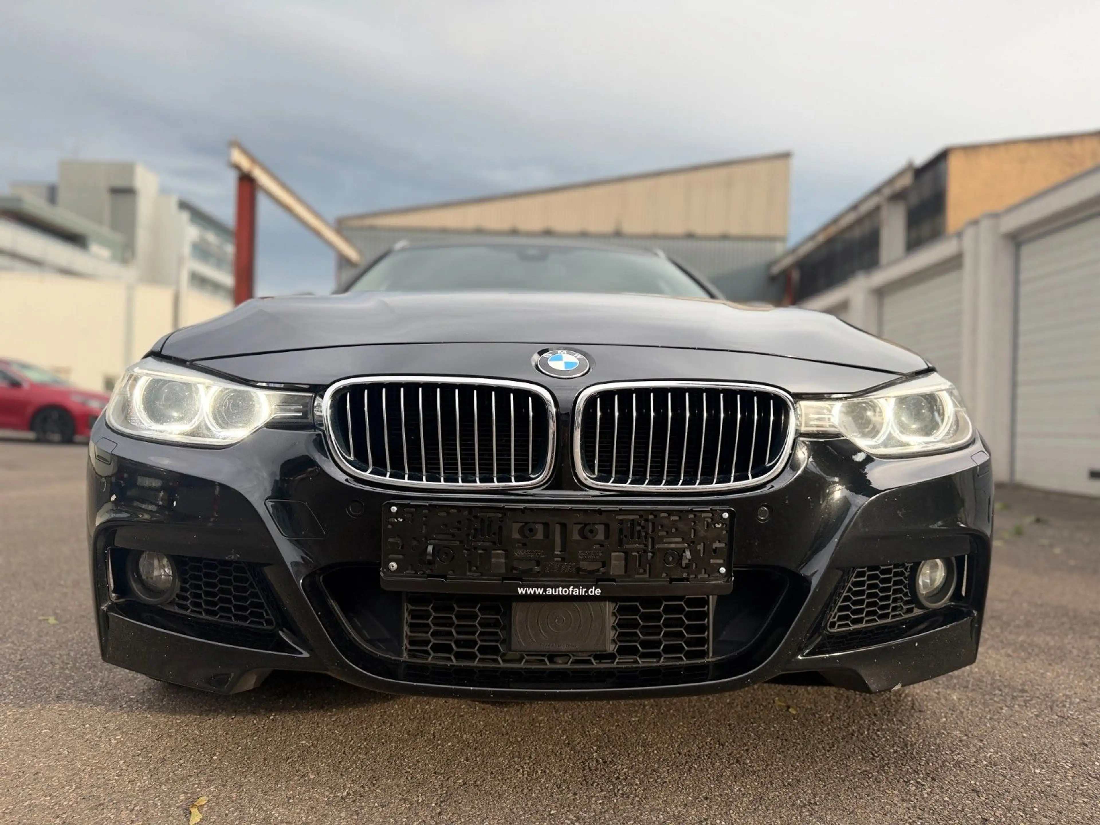 BMW 335 d xDrive M Sport Luxury*HUD*Leder — photo 6