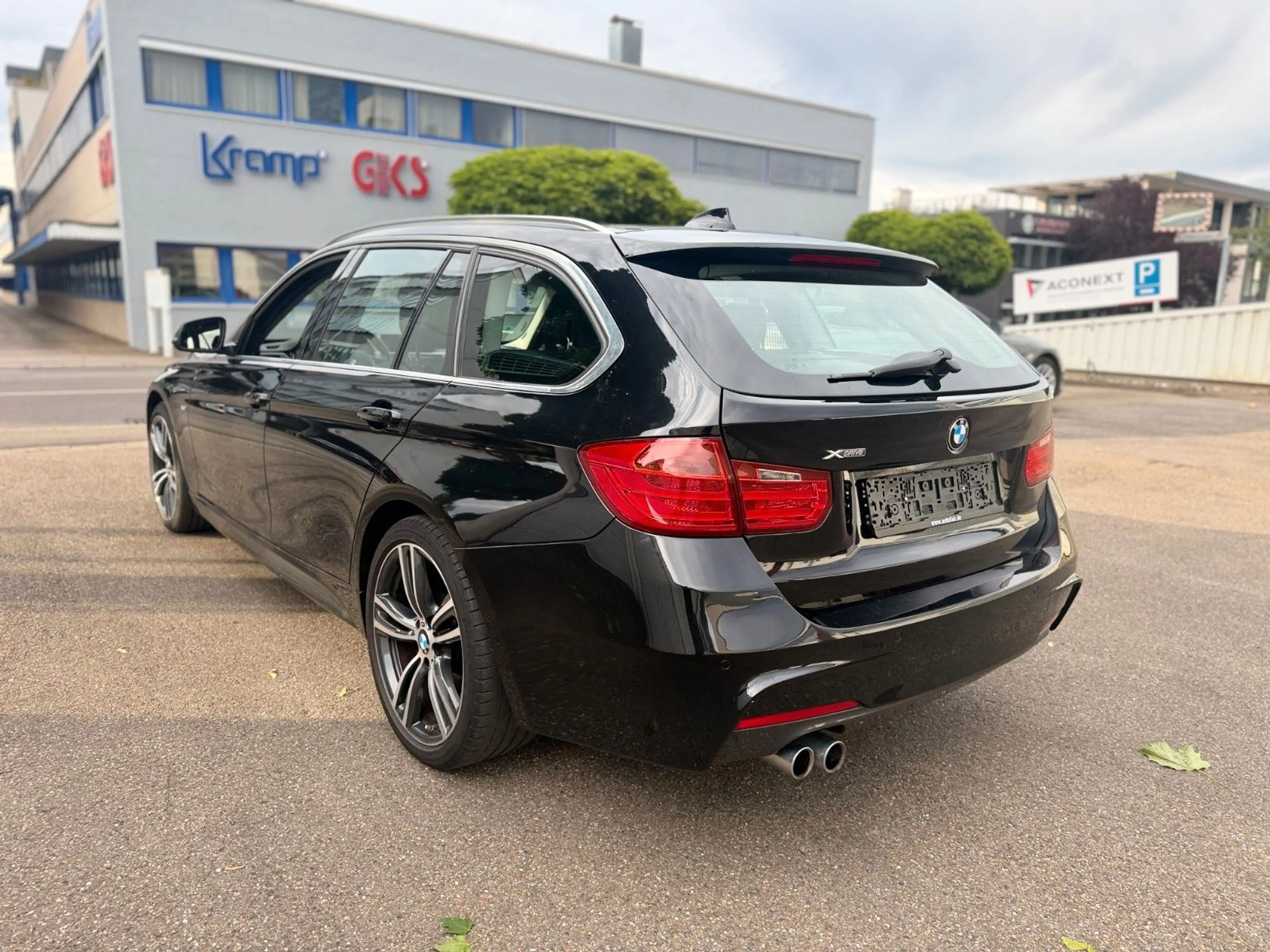 BMW 335 d xDrive M Sport Luxury*HUD*Leder — photo 14