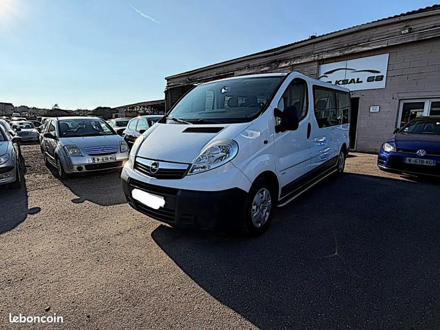 Opel Vivaro COMBI 2.0 CDTI RALLONGER 9 PLACES Weiß - 1
