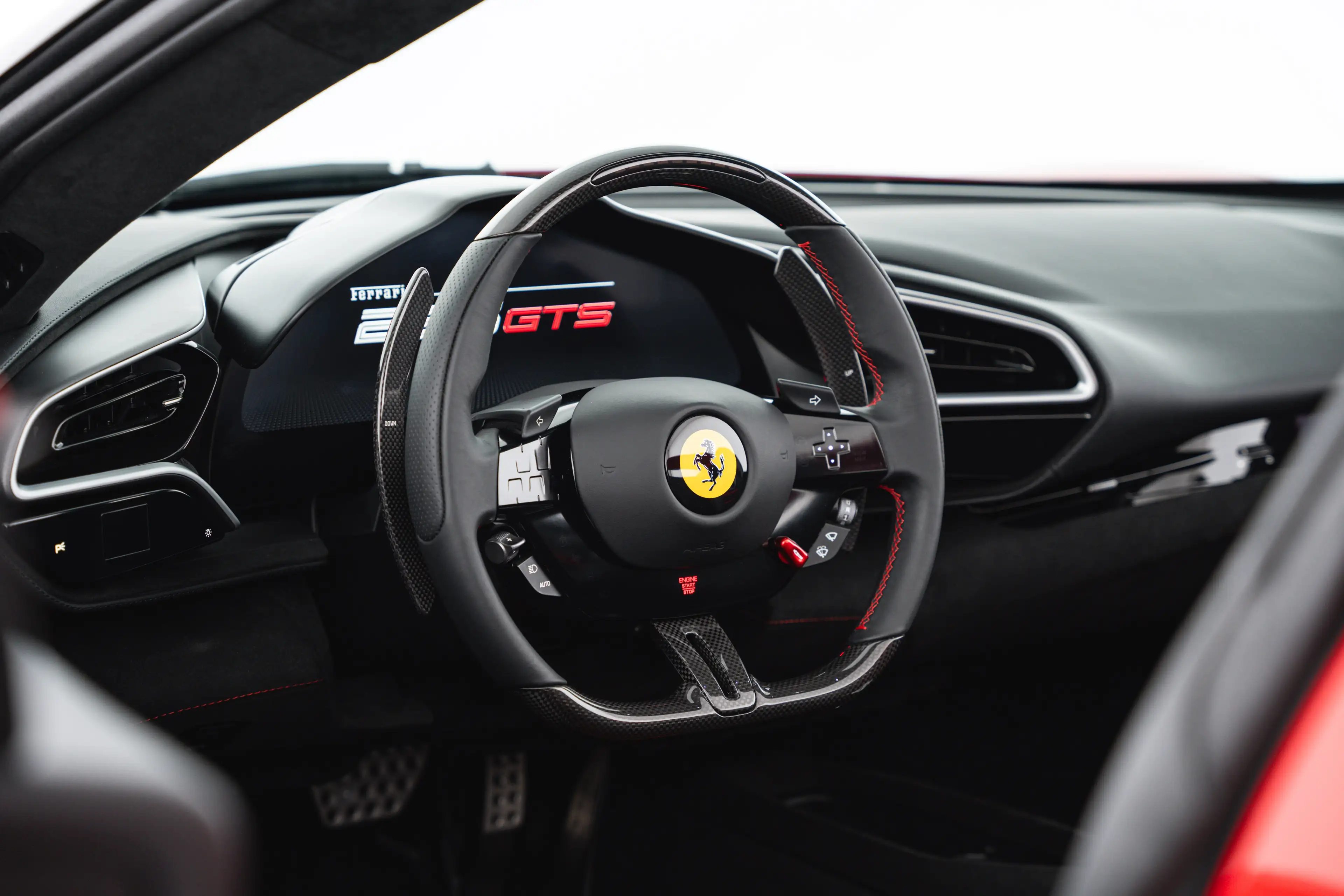 Ferrari 296 GTS Roadster PHEV F1 DCT — photo 15
