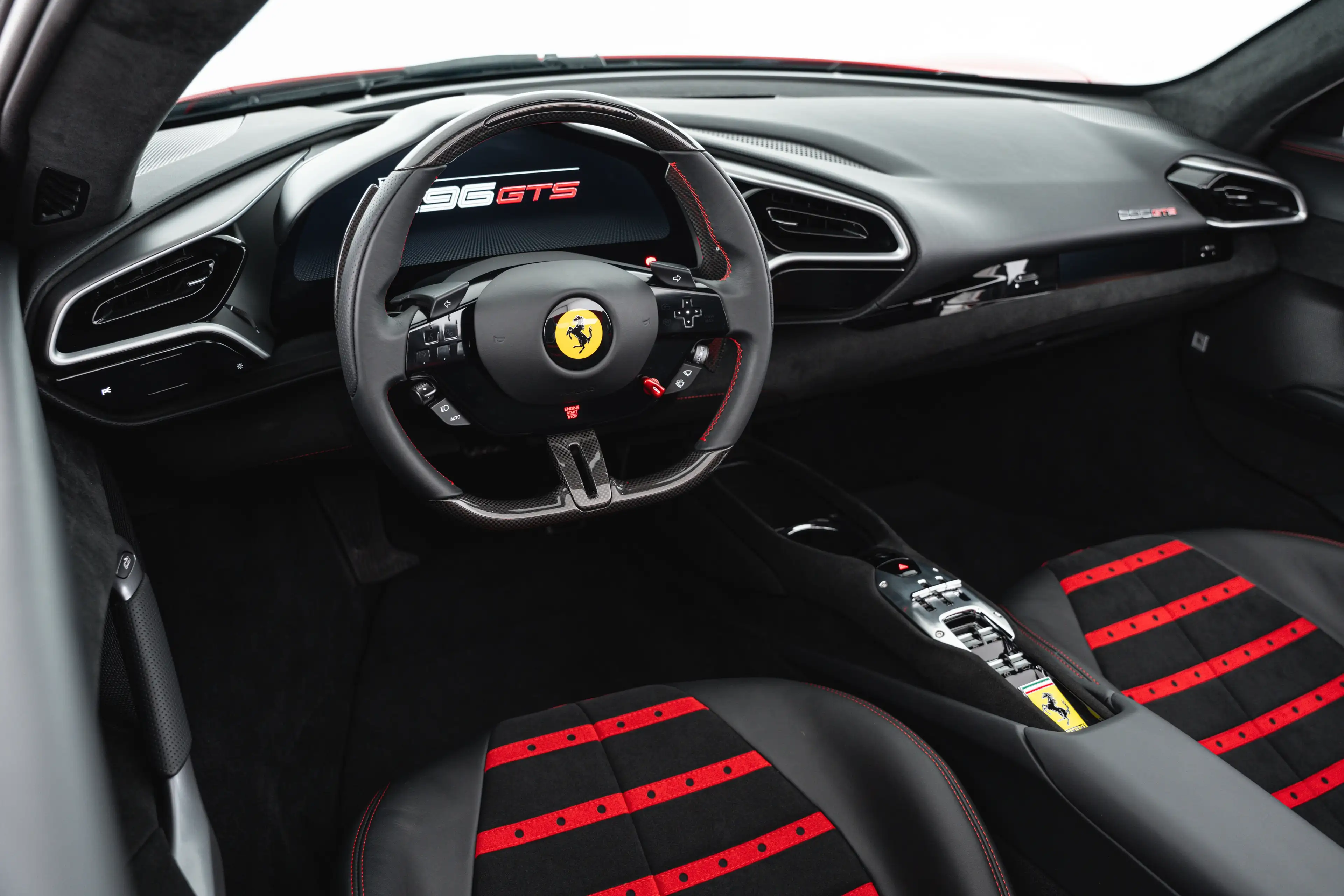 Ferrari 296 GTS Roadster PHEV F1 DCT — photo 12