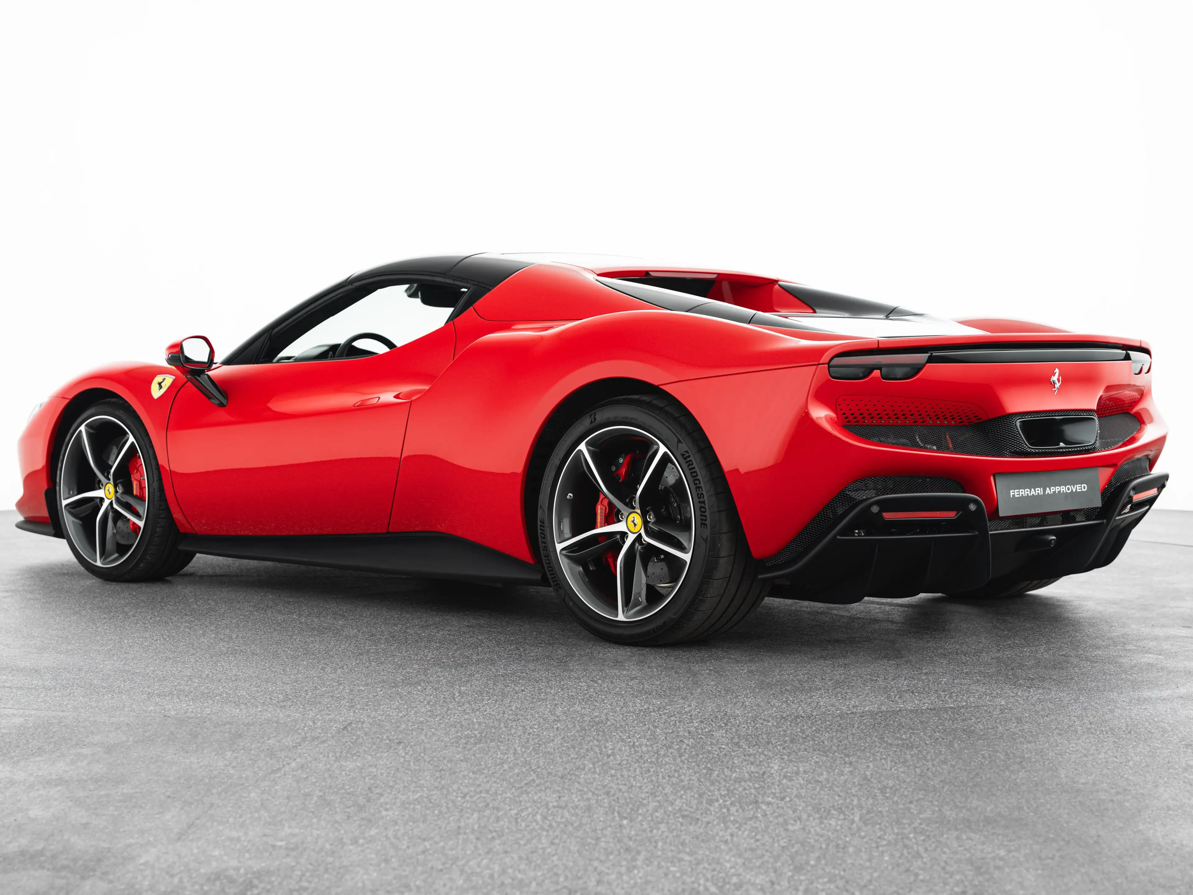 Ferrari 296 GTS Roadster PHEV F1 DCT — photo 7